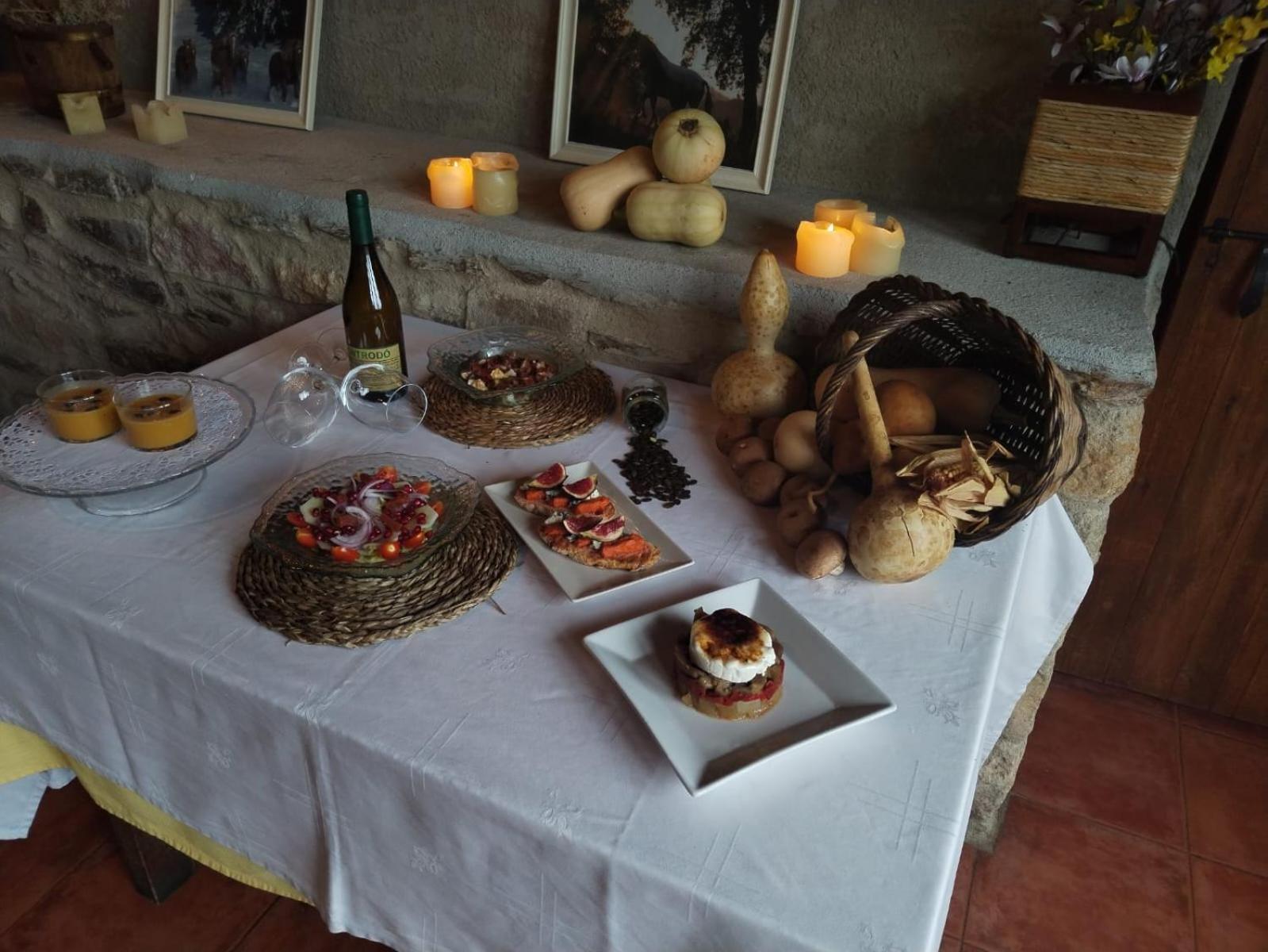 Rectoria Santuari Del Coll Apartamento *