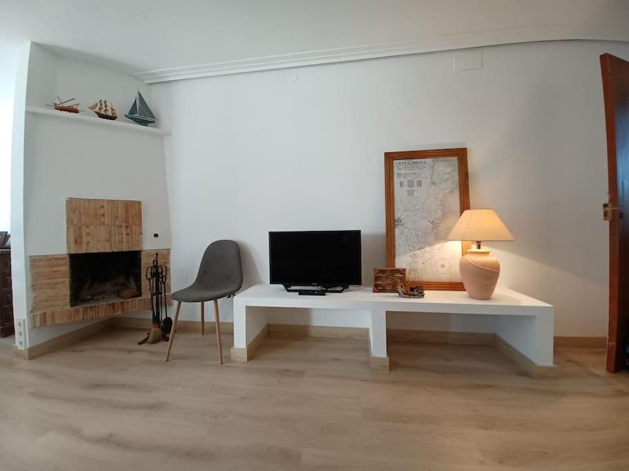 Roc Mar Apartment