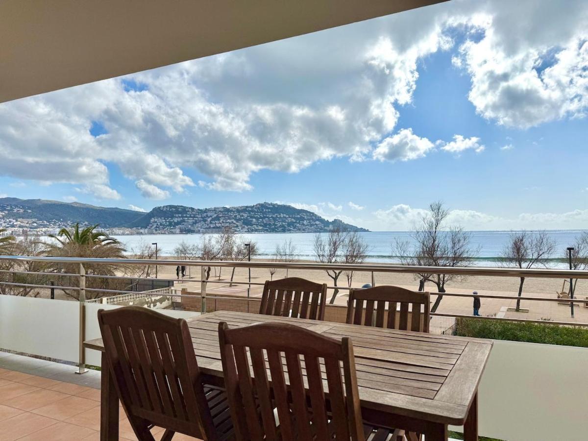 Apartamento V032 - Miramar Rosas
