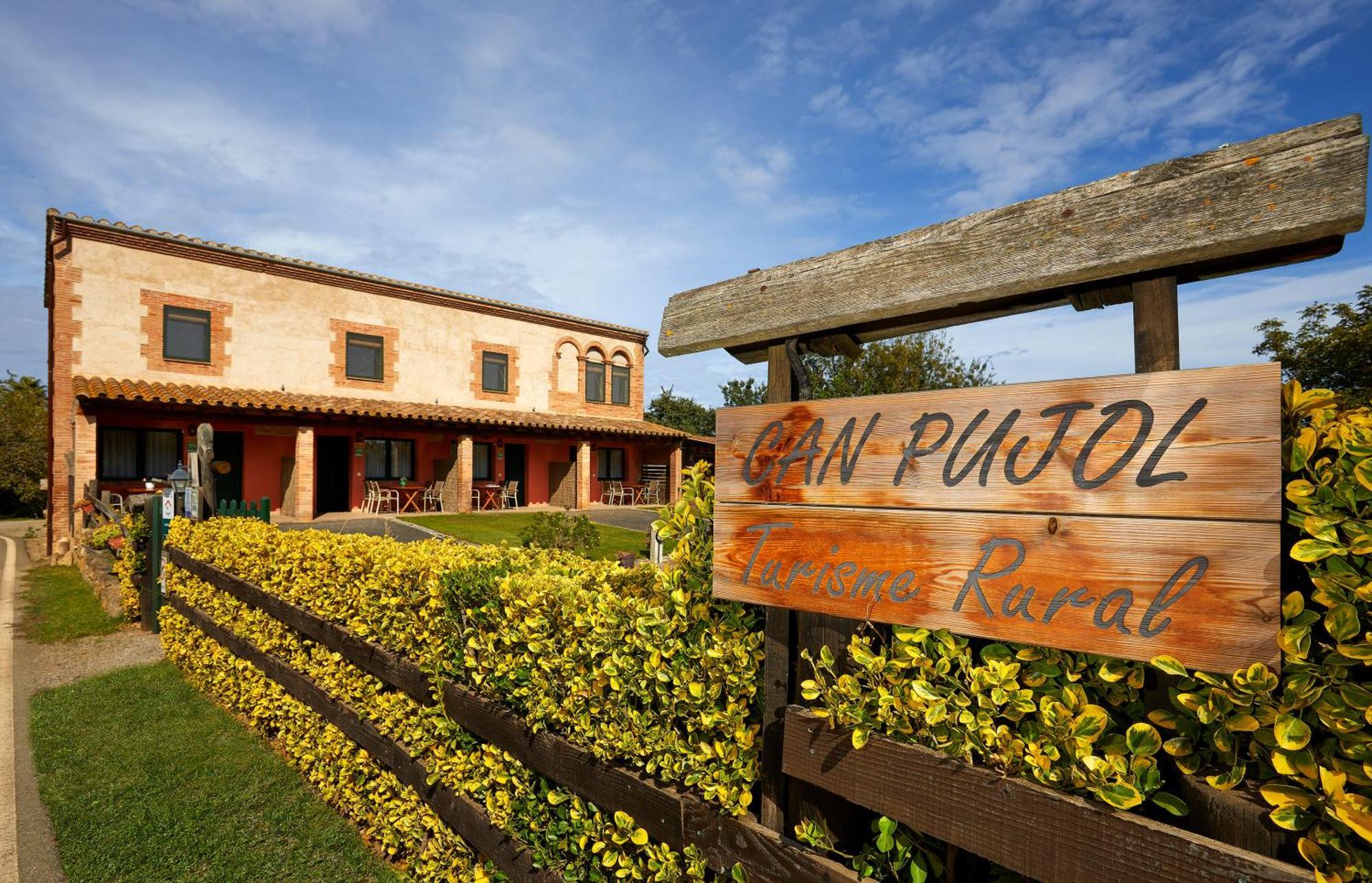 Pujol - Casitas De En El Baix Emporda * Serra de Daro