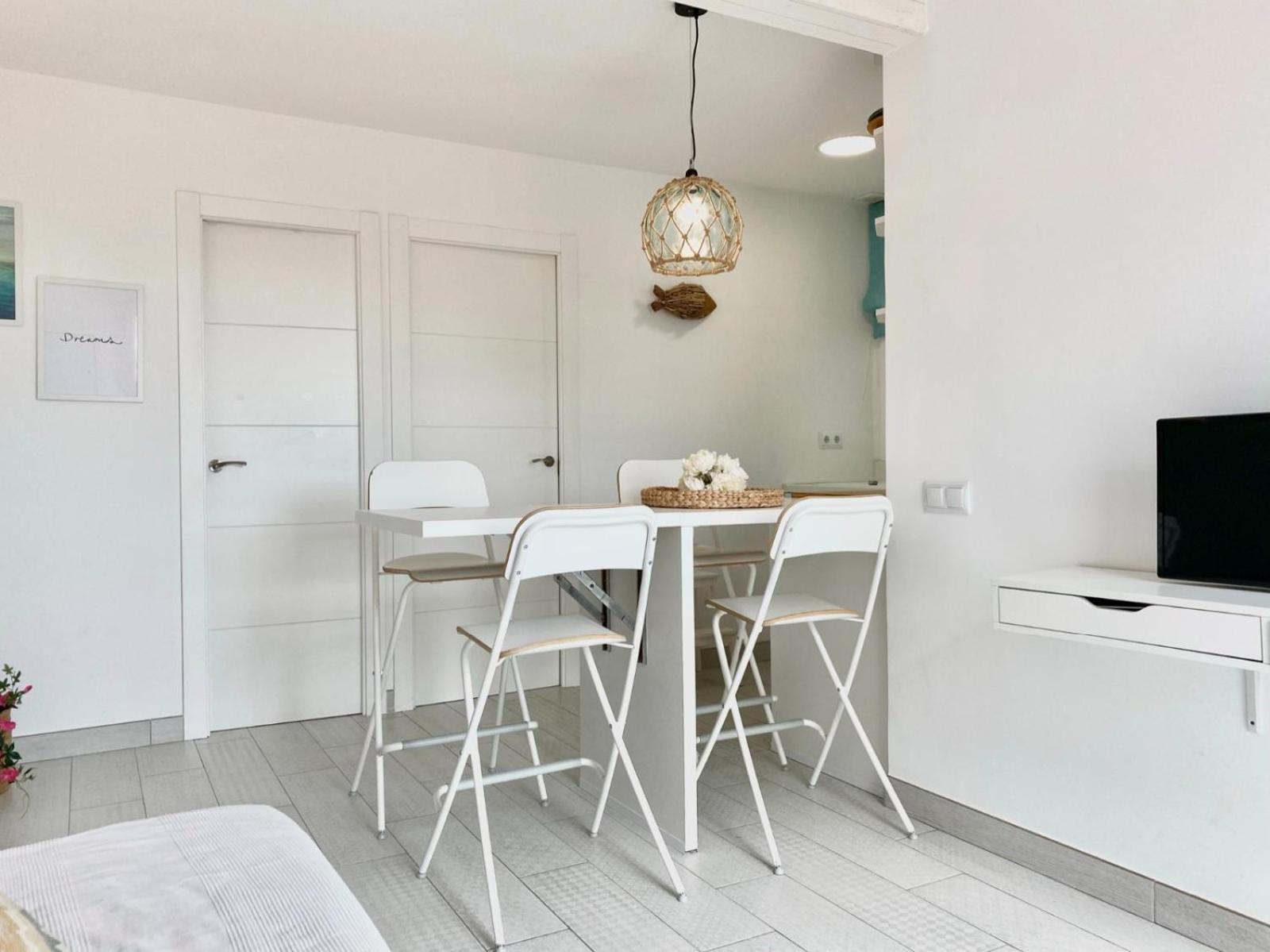 Lloguer30 White Home, Terrace With Views, Close To The Sant Feliu de Guíxols