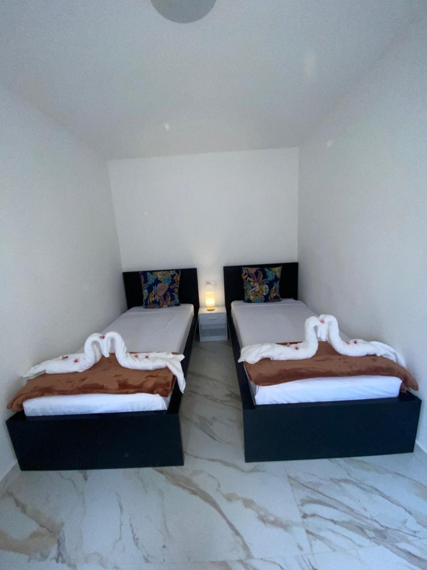 Requesens Playa * Empuriabrava