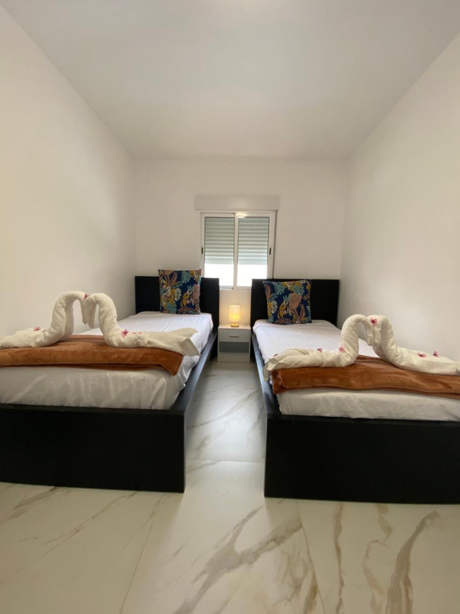 Requesens Playa Apartment Empuriabrava