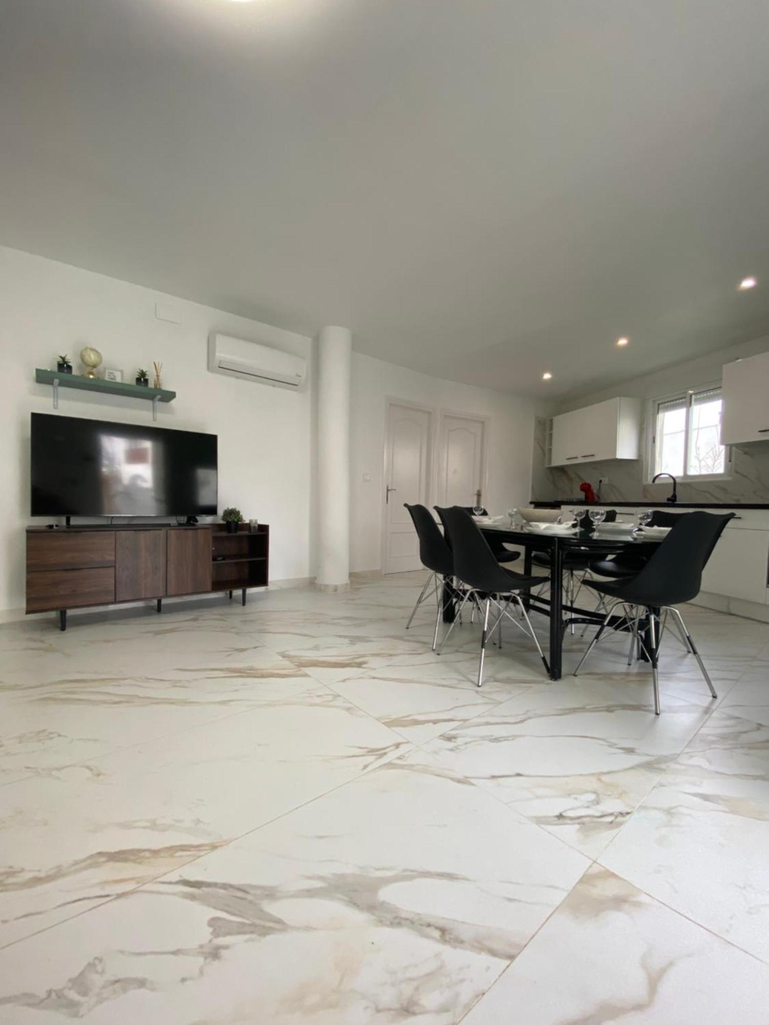 Apartment Requesens Playa Empuriabrava