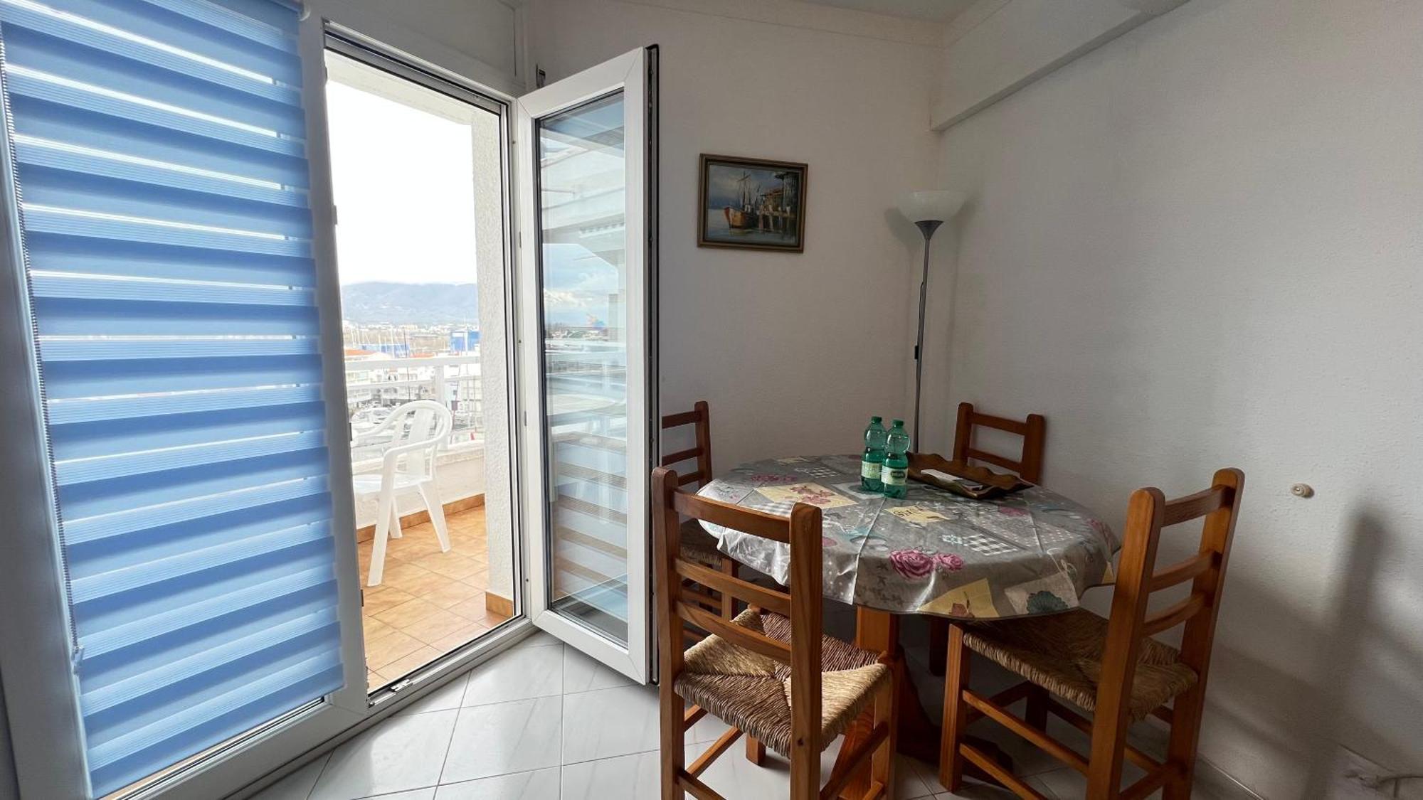 C Frente Al Canal Con Terraza Ampuriabrava