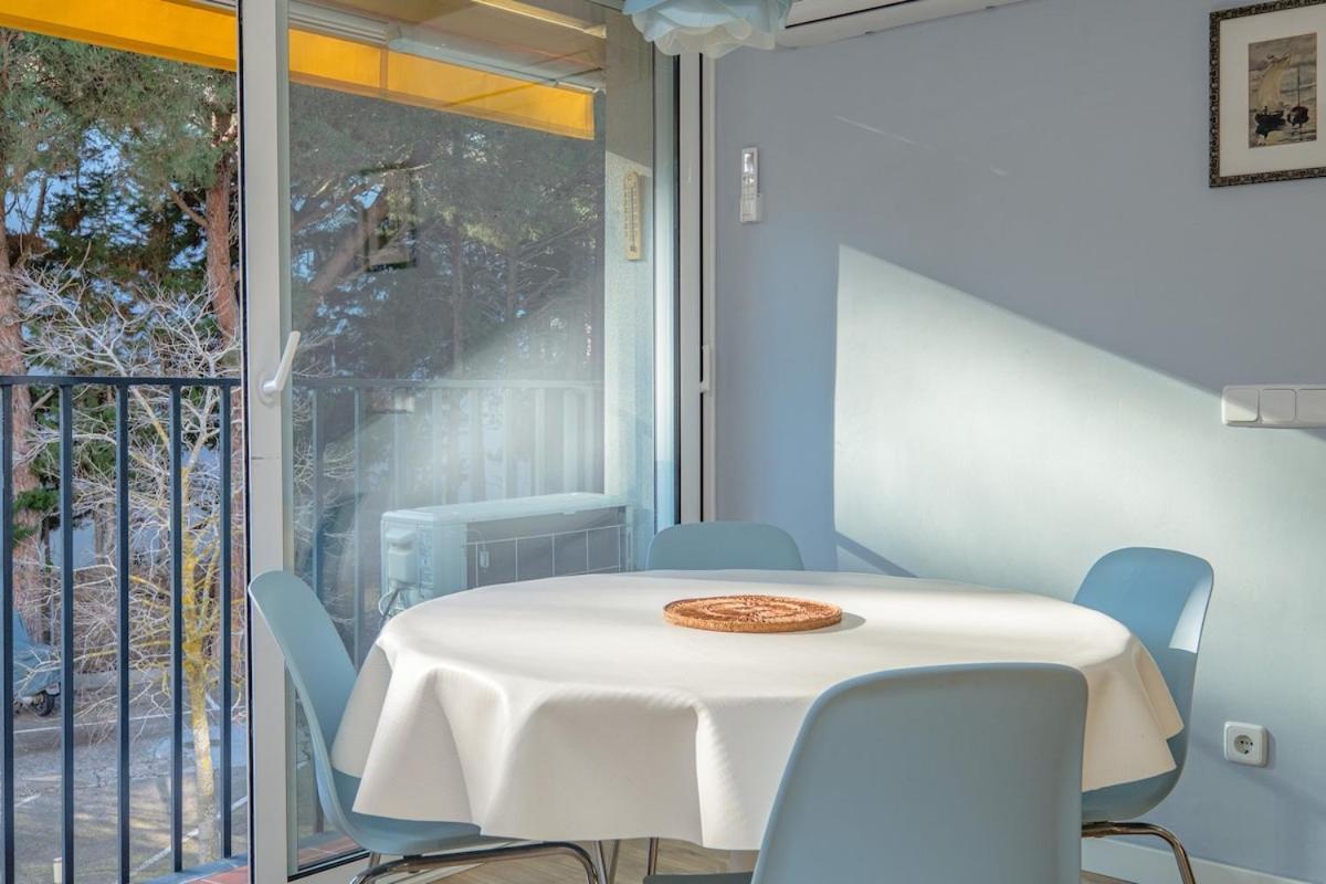 Ao-4 2 Pax Apartment