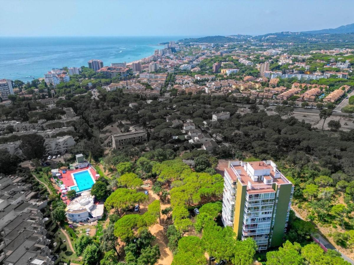 An With An Ocean View Apartment *