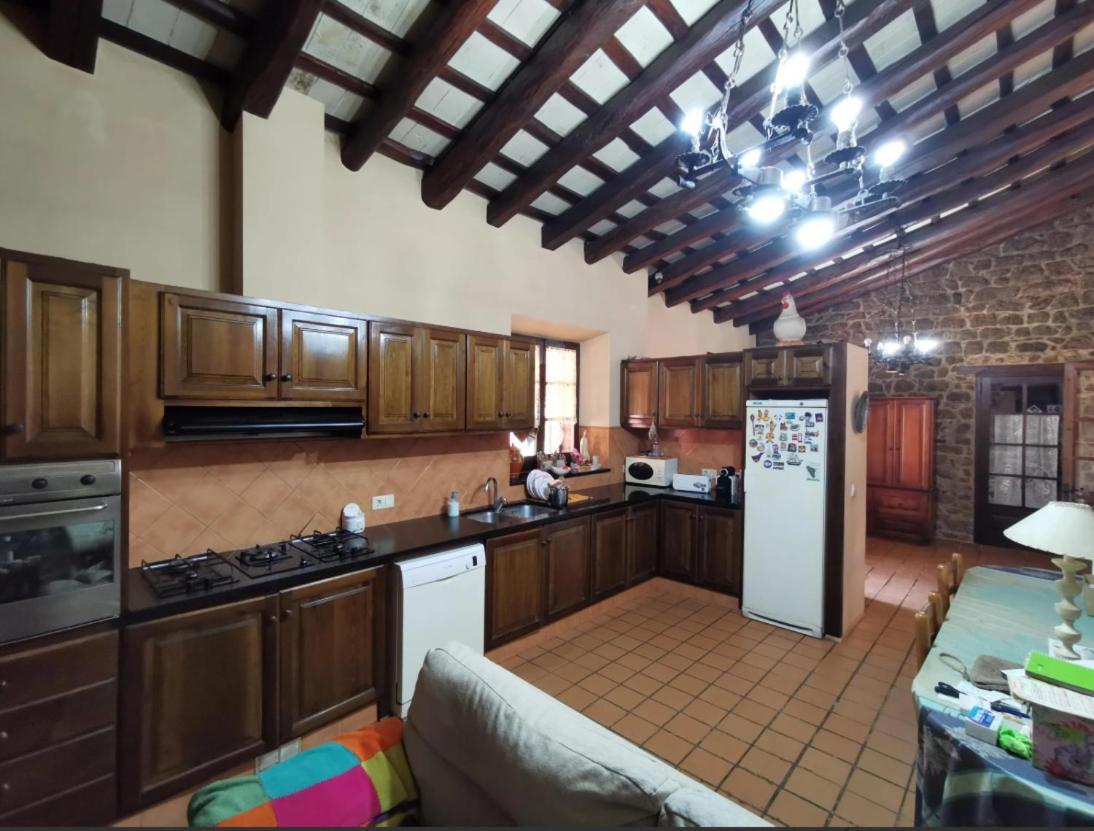 Masia Tibau Chalet Llagostera