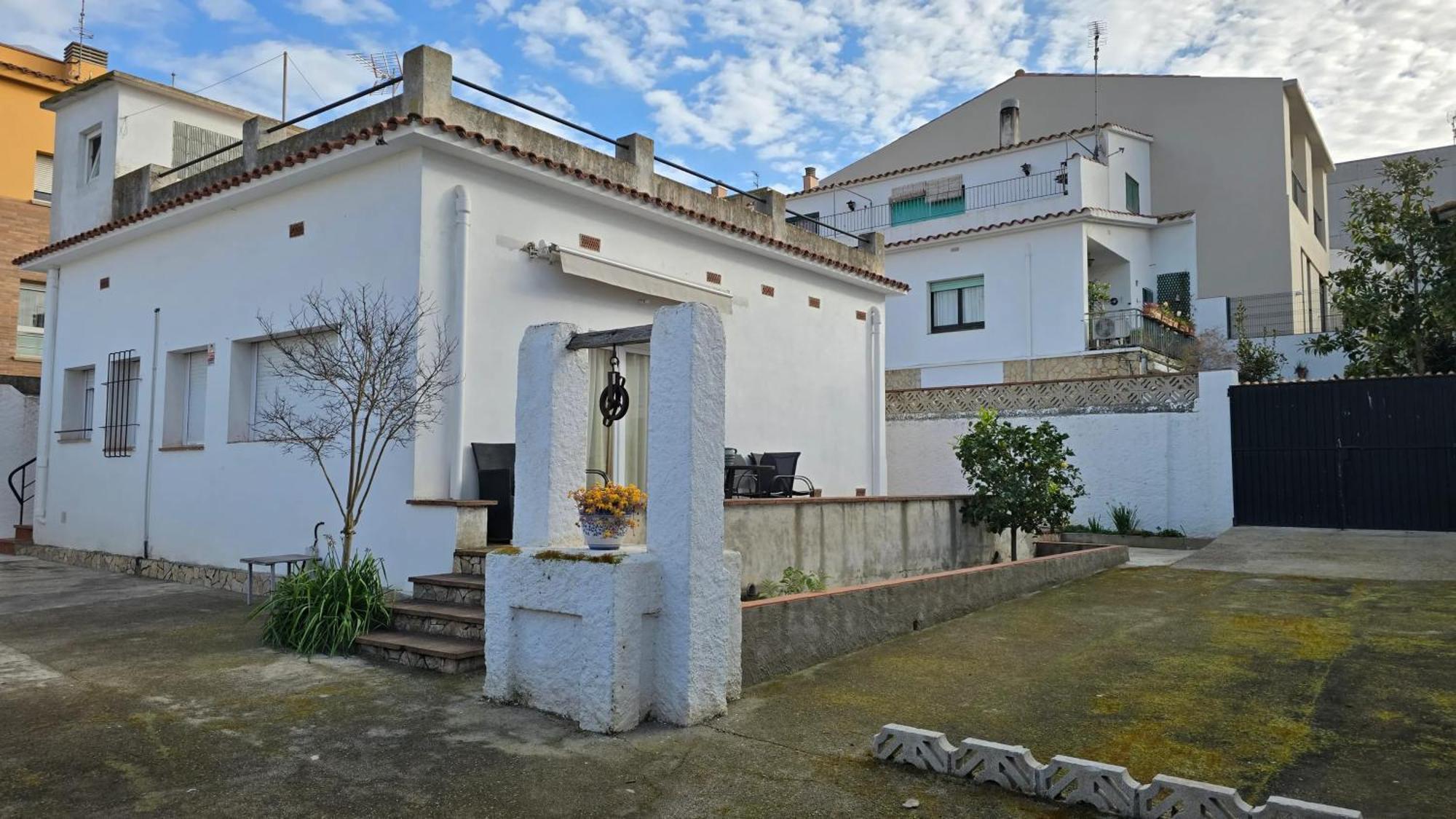 Holiday home Charming House In Near Beaches *
