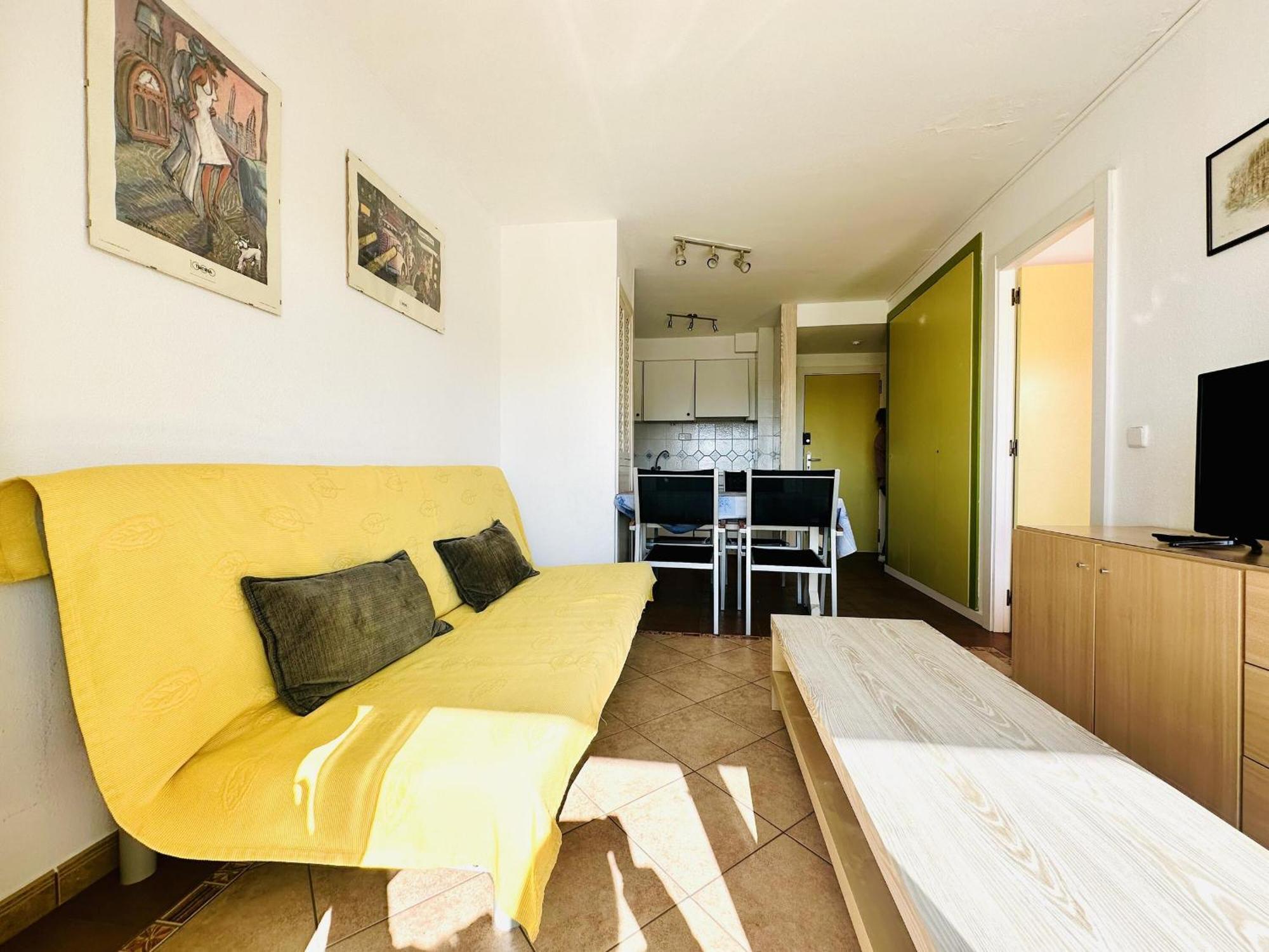 2176 - Royal Marine I Llevant 3-13, Cerca De Un Parque Natural Practicar Senderismo, Btt O Windsurf. Gran Zona Ajardinada. - Es-258-105 Apartamento