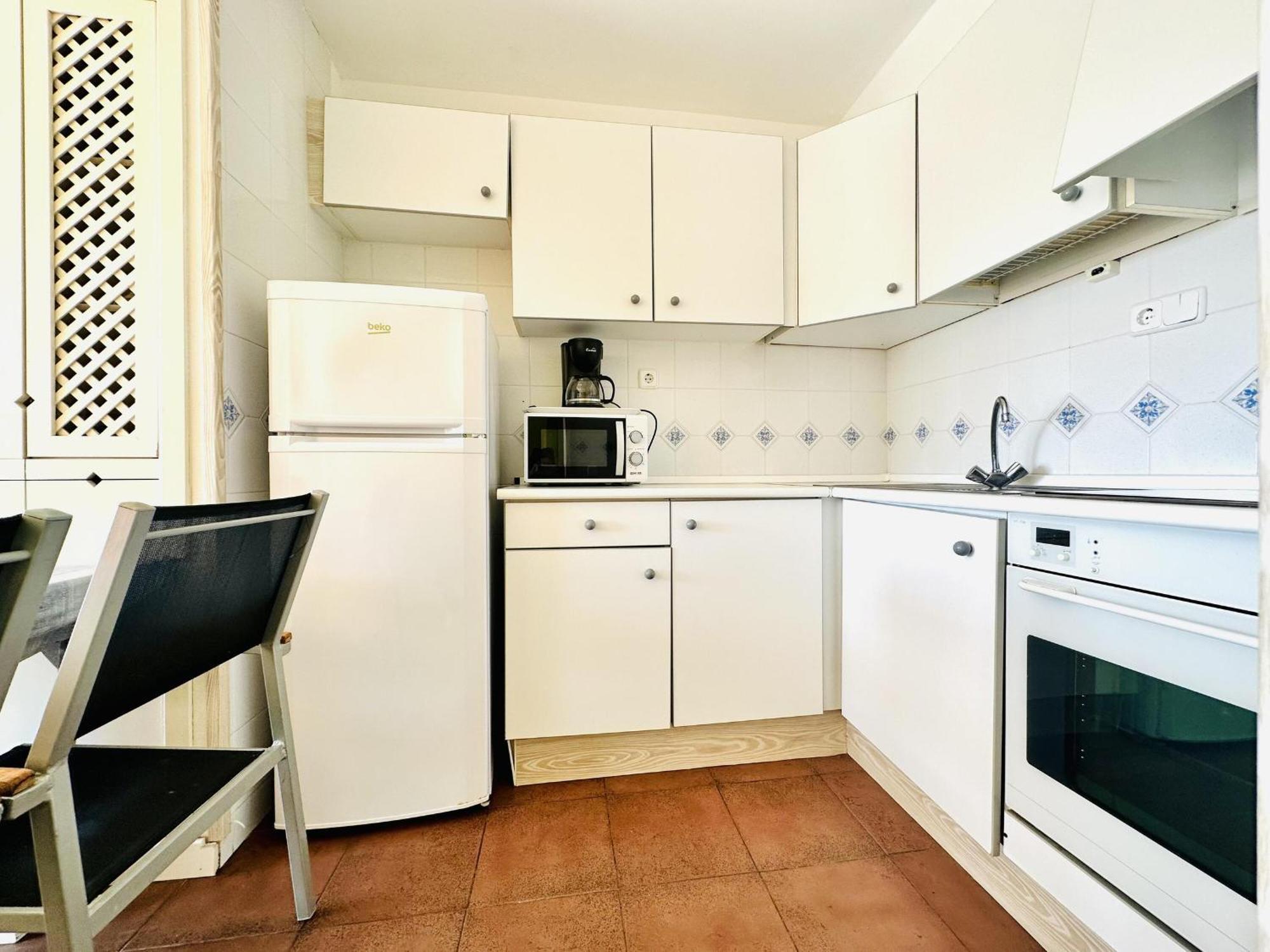 2176 - Royal Marine I Llevant 3-13, Cerca De Un Parque Natural Practicar Senderismo, Btt O Windsurf. Gran Zona Ajardinada. - Es-258-105 Apartamento Rosas