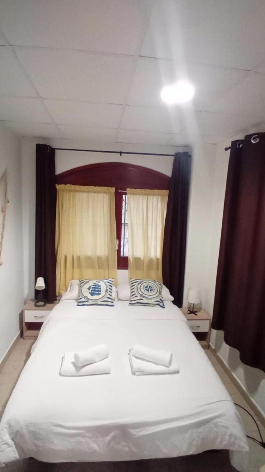 Apartamento Piso A Pie De Calle En Pleno Corazon De Y 2 Minutos Andando Del Mar *