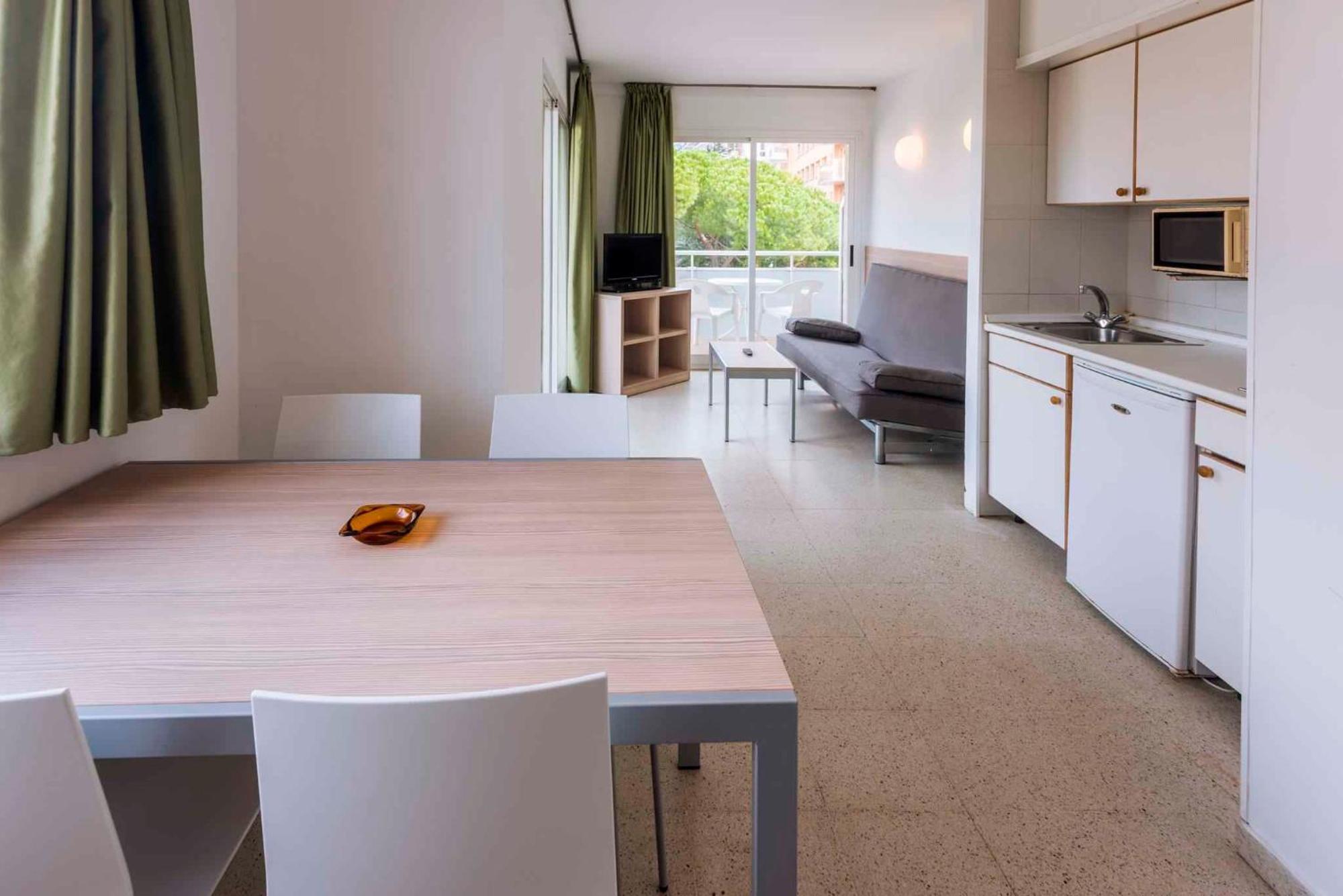 In Blanes/costa Brava 35181 Apartamento Blanes