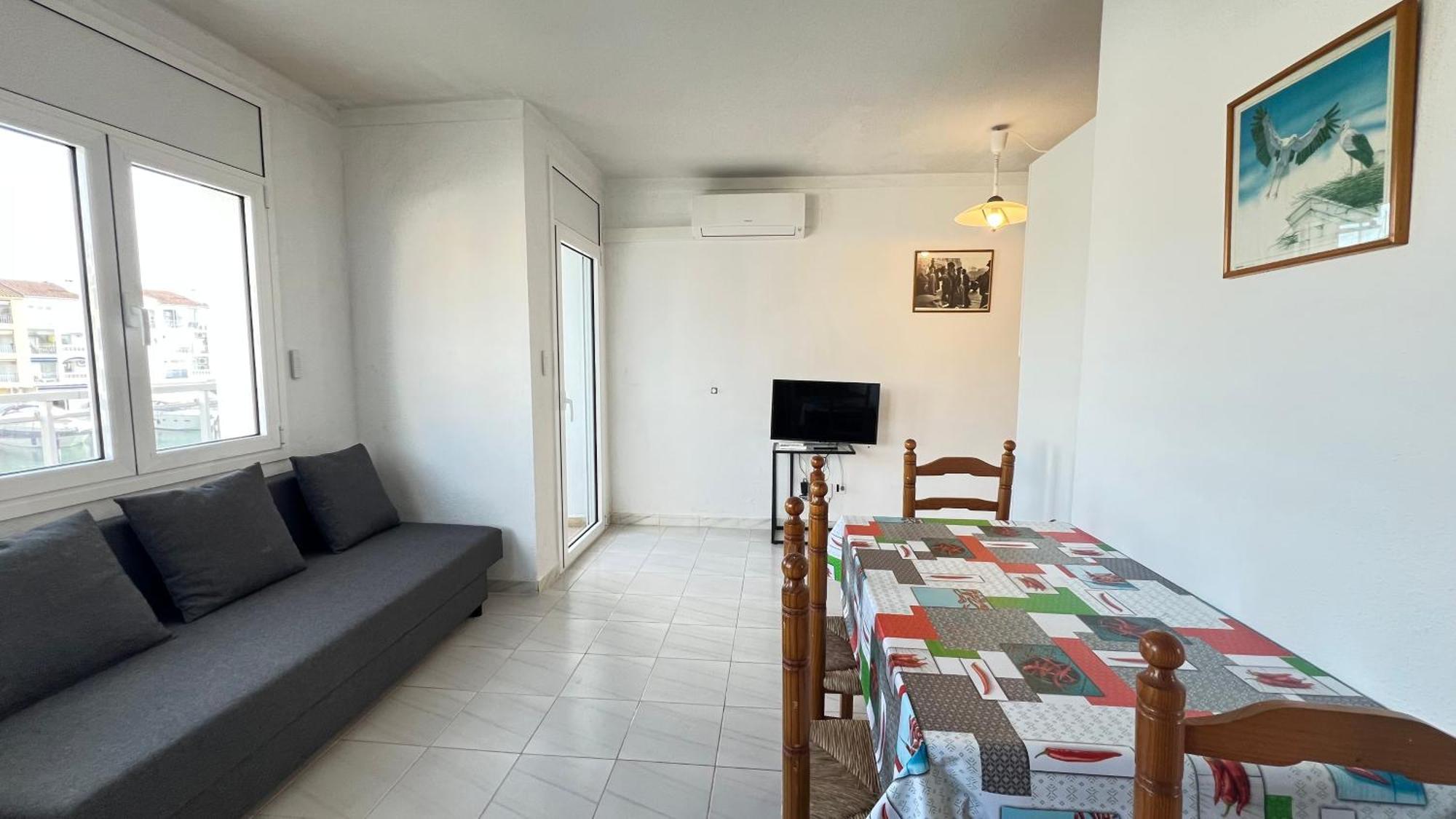 B Frente Al Canal Con Terraza Apartamento Ampuriabrava