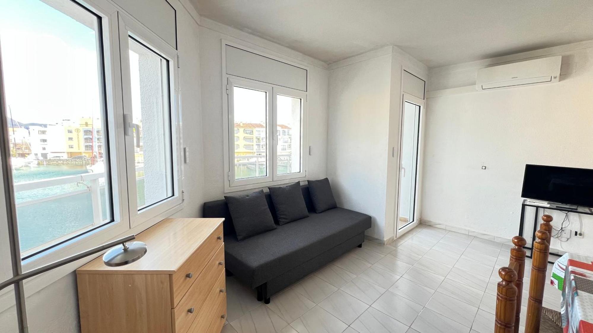 Apartamento B Frente Al Canal Con Terraza