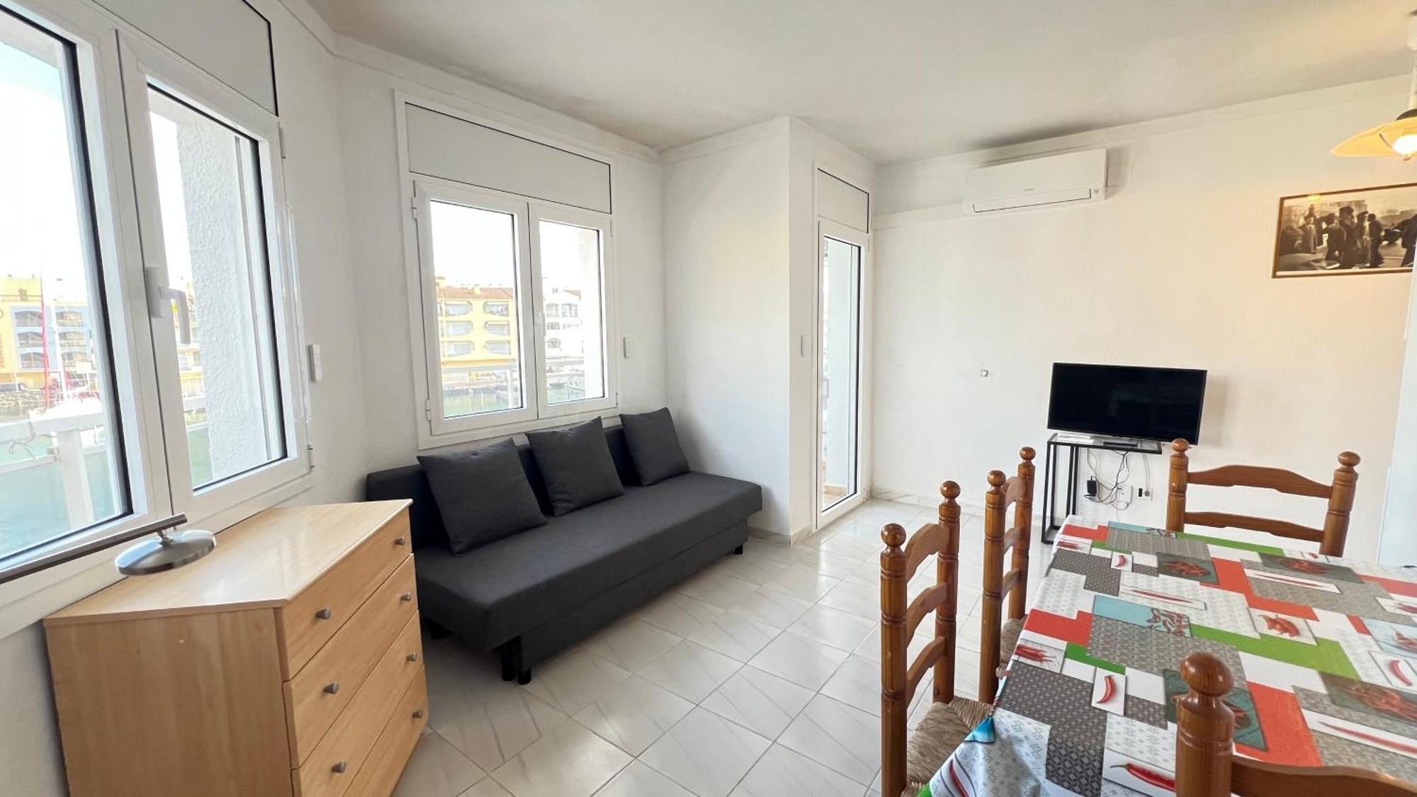 B Frente Al Canal Con Terraza Apartamento *