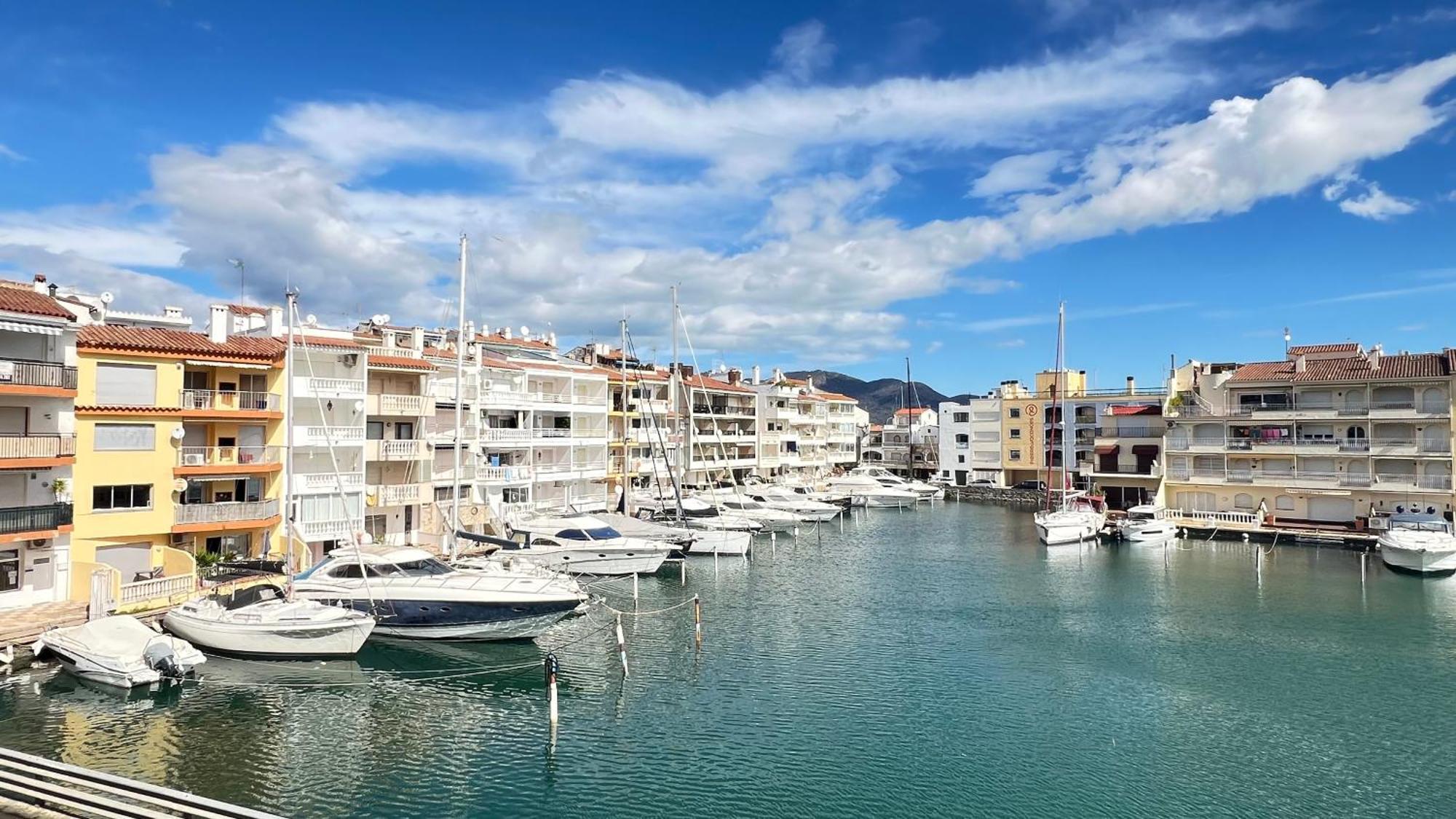 B Frente Al Canal Con Terraza Apartamento *