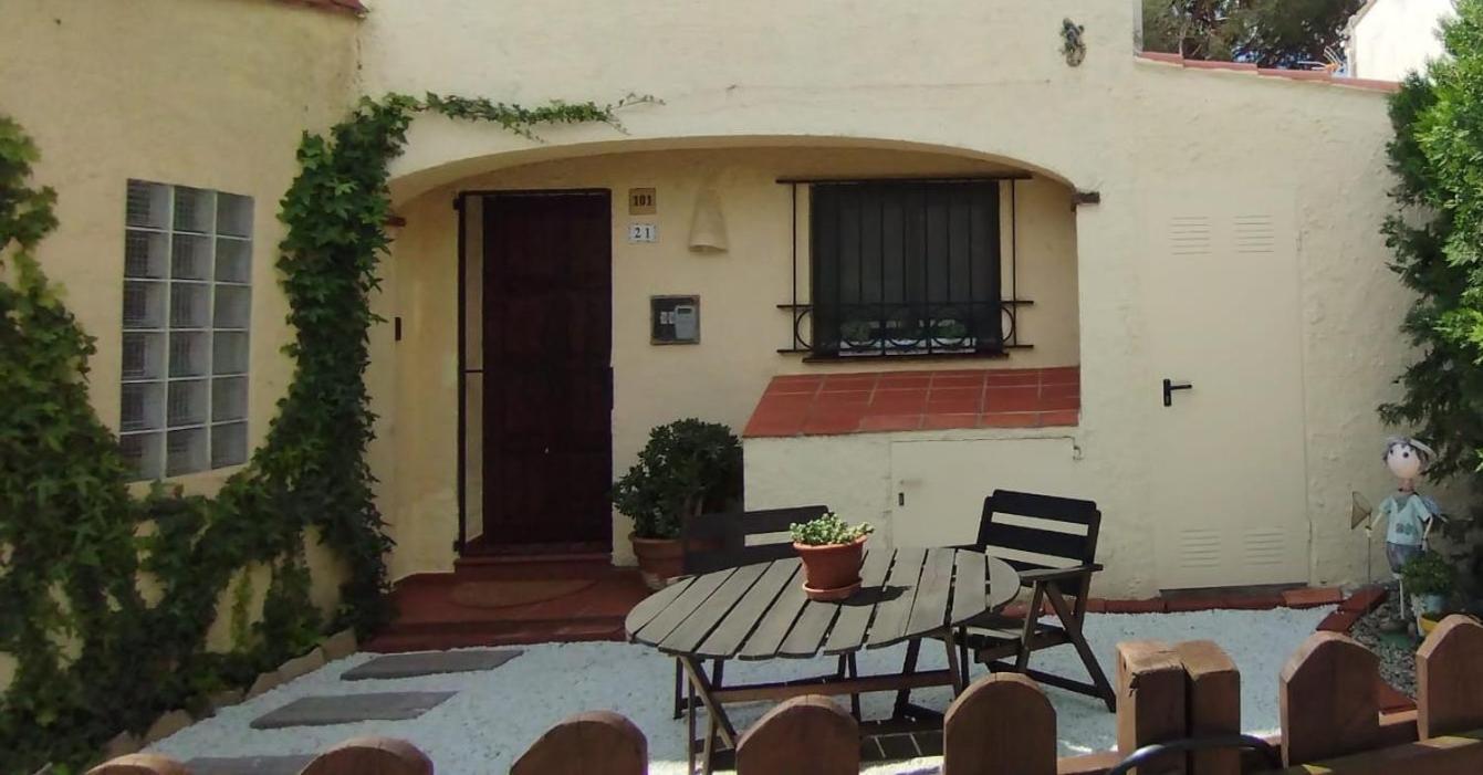 Casa Atenes Holiday home *
