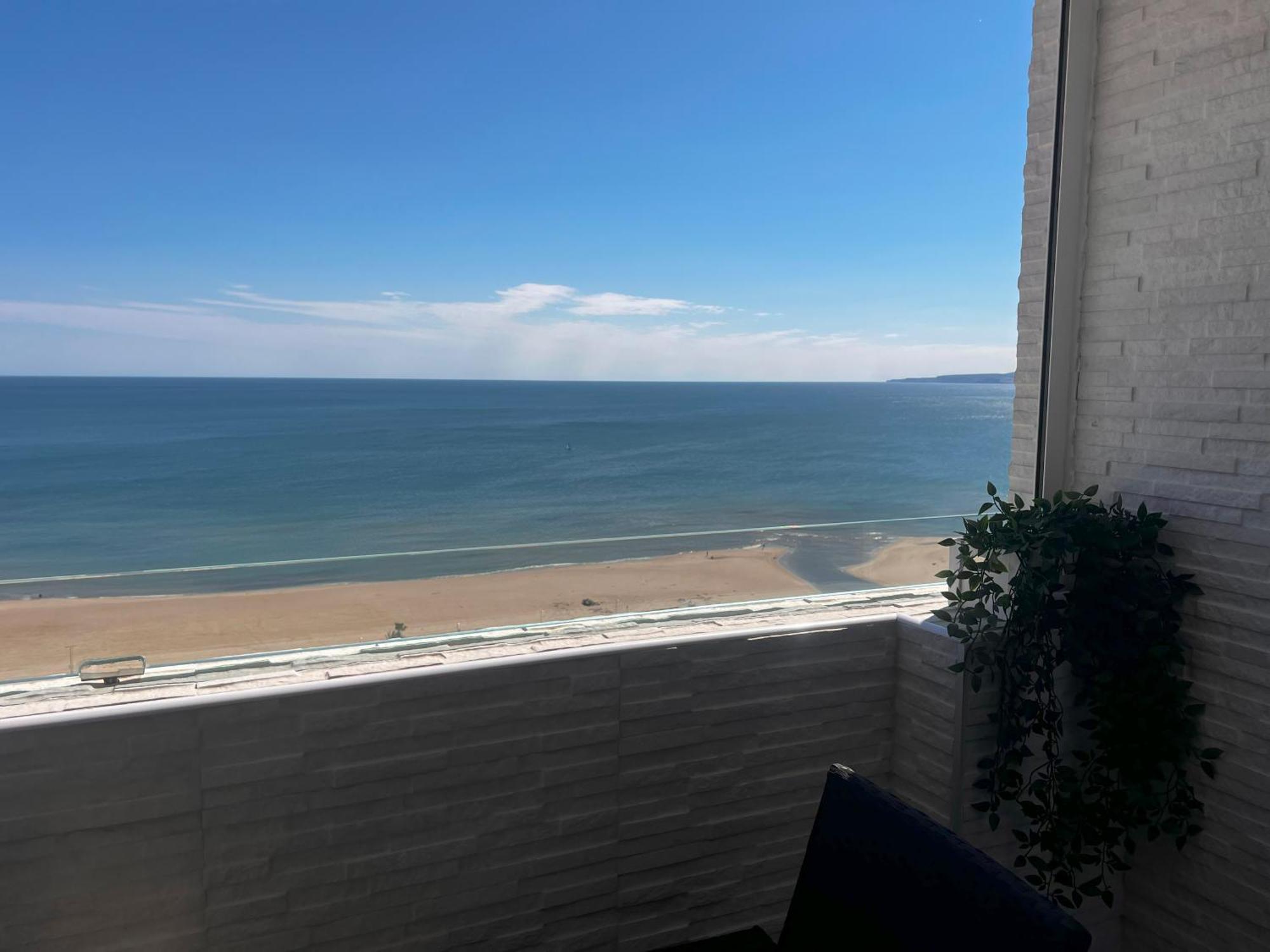 Penthouse On The * Empuriabrava