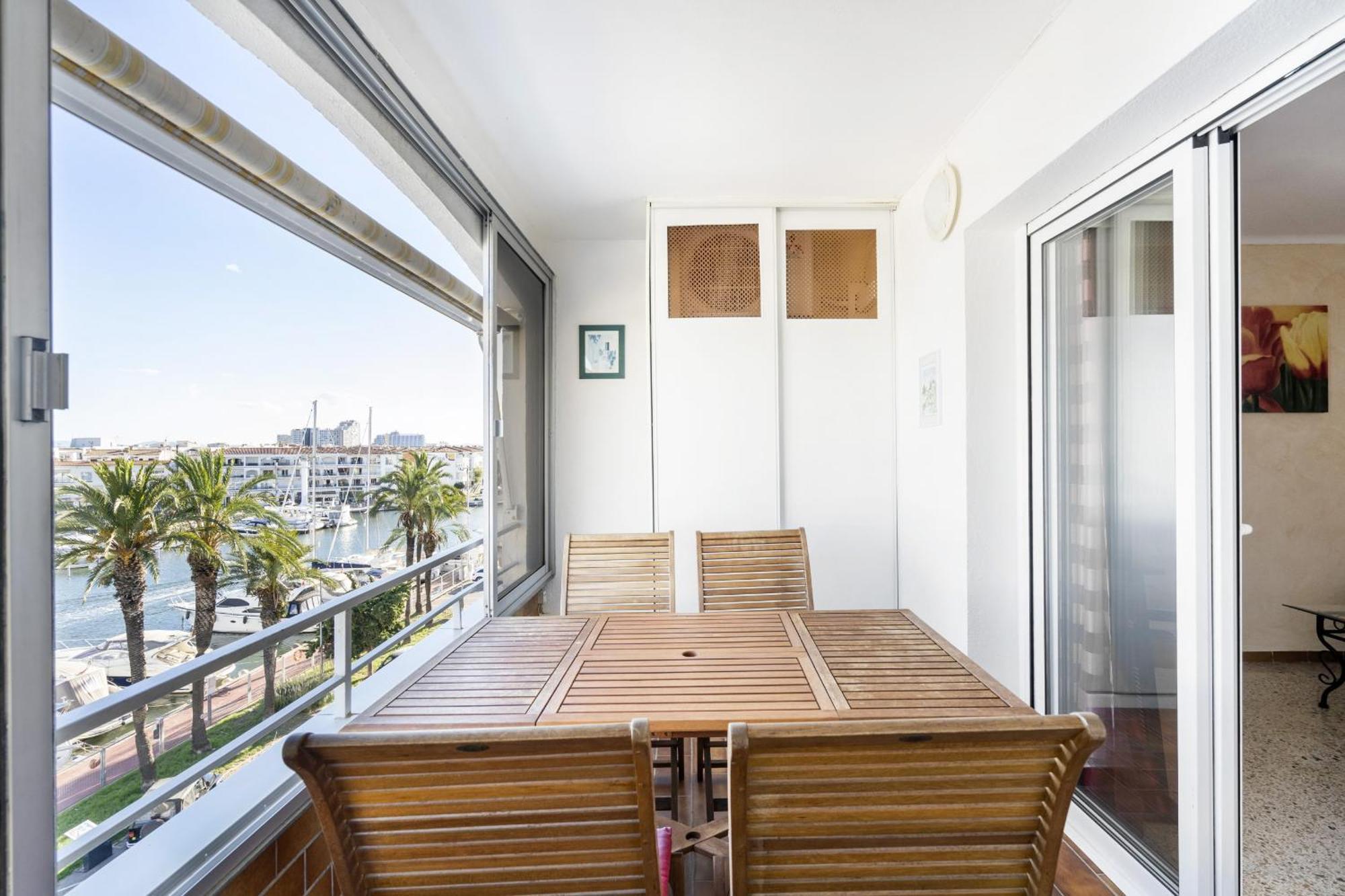 Welcs 227 Emp Con Vistas Al Canal Apartamento *