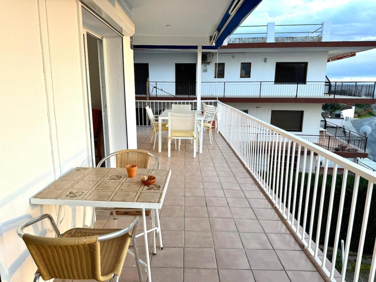 En La Playa Del Segon Moll Apartamento Rosas
