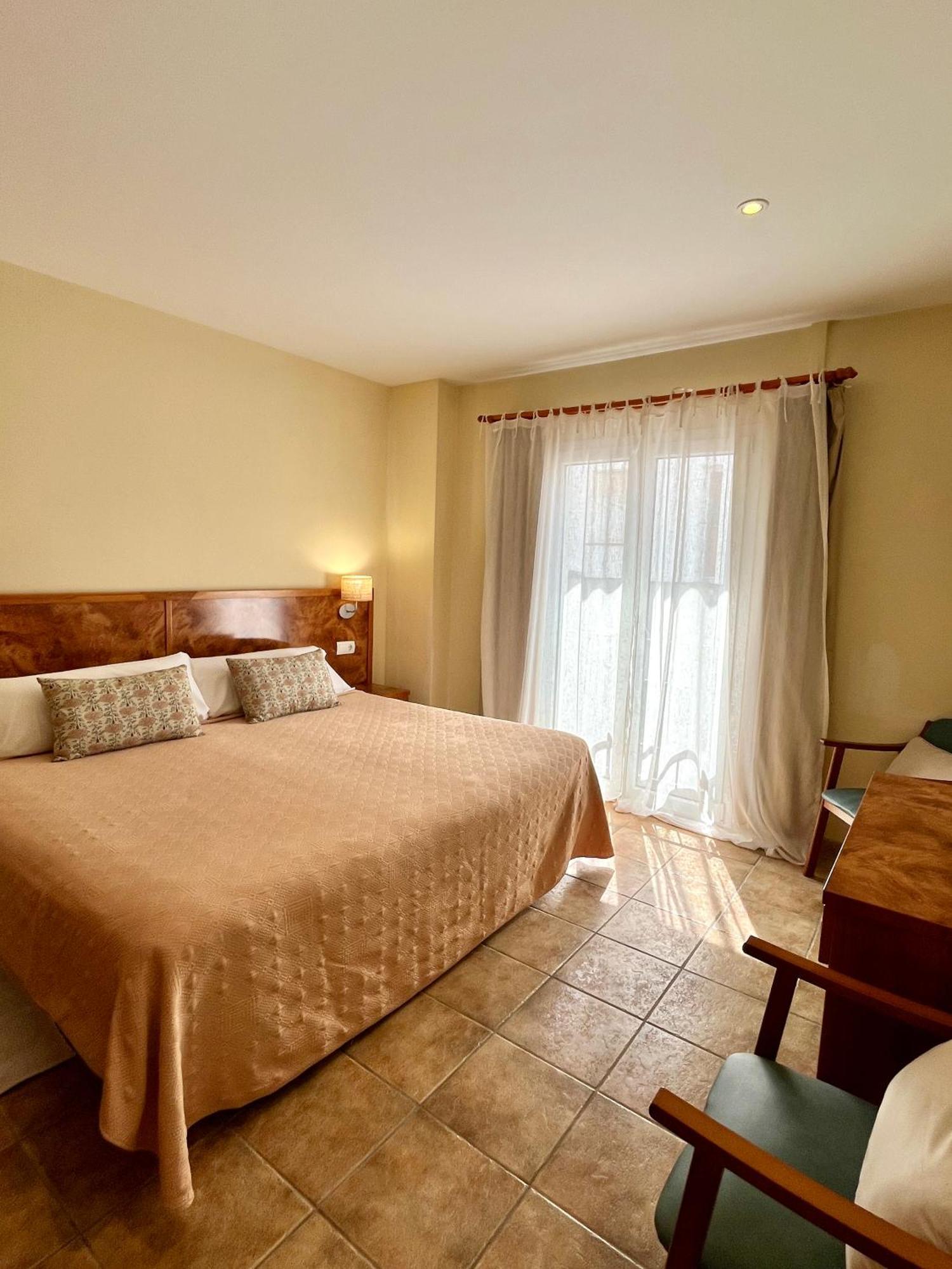 Hotel La Muntanya 3*
