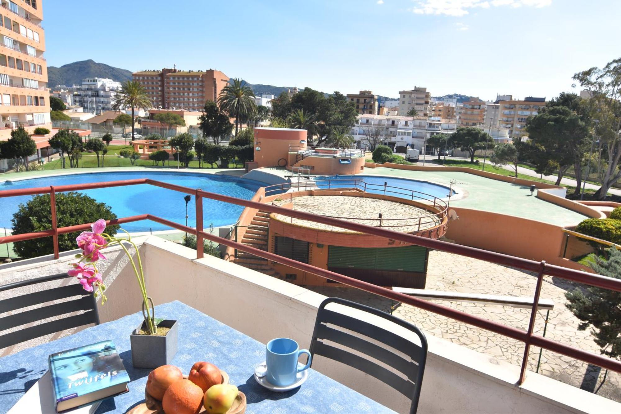 Apartment Rnet - 600 Garbi 01-40