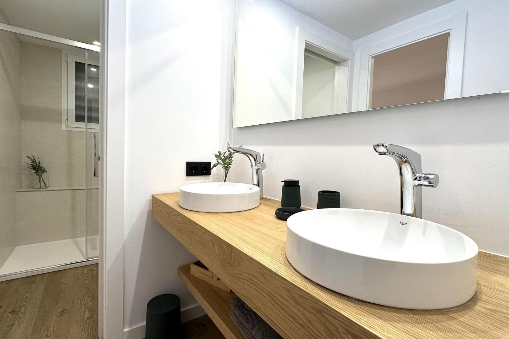 Apartamento Duplex Frente Al Mar, Piscina Panoramica, Dos Pkg *