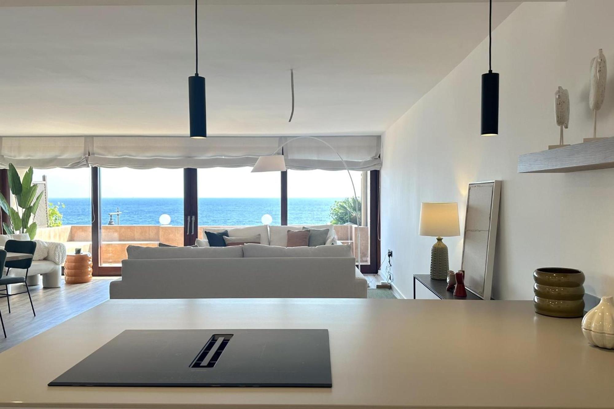 Apartamento Duplex Frente Al Mar, Piscina Panoramica, Dos Pkg