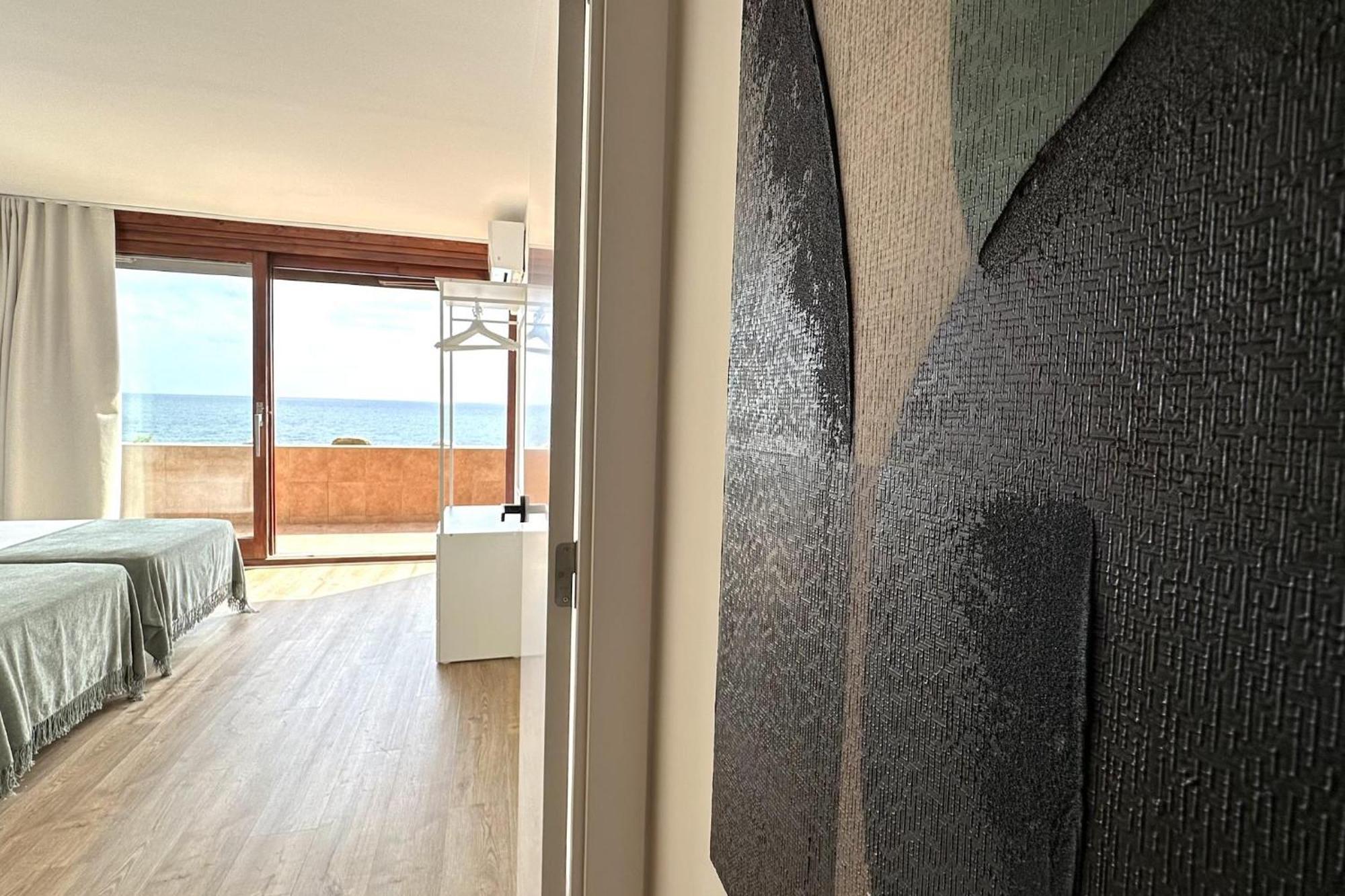 Apartamento Duplex Frente Al Mar, Piscina Panoramica, Dos Pkg Tossa de Mar