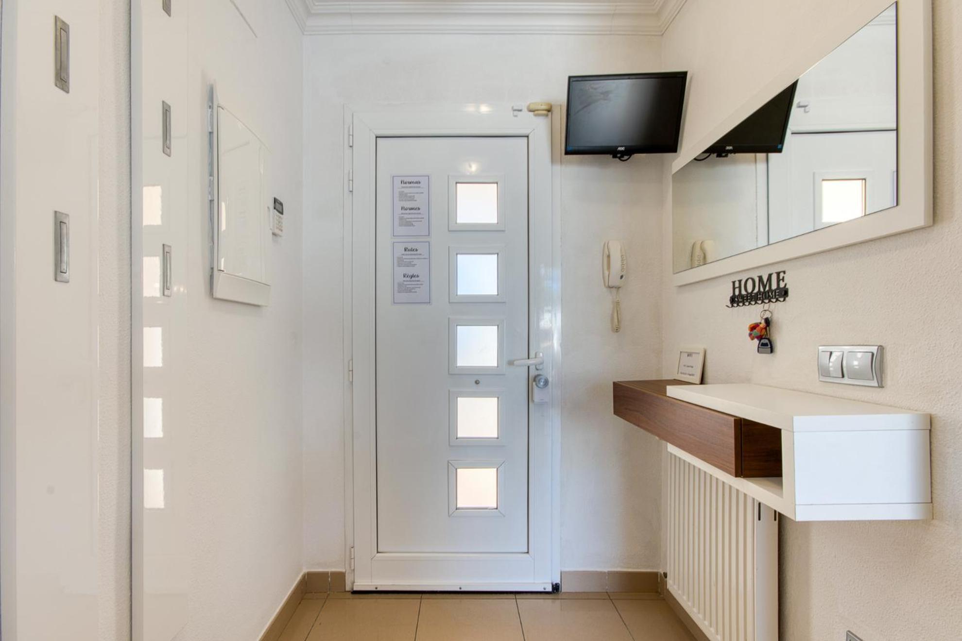 Casa Praga Сasa de vacaciones Rosas