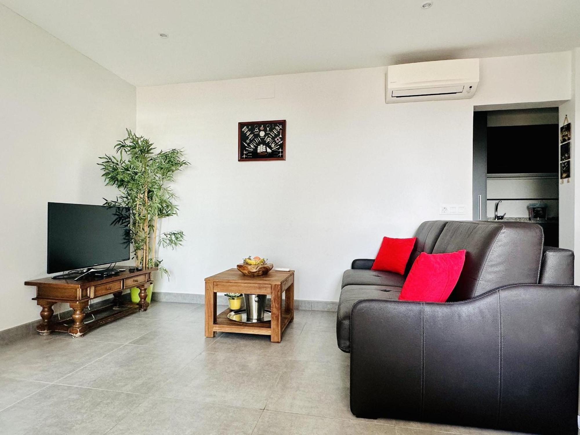 Apartamento 2205 - El Corsario, C Sc2, En La Mejor Cala De Rosas, Almadraba, Agua Del Mar Cristalina. Vista Al Mar, Relax, Cerca Del Camino De Ronda. - Es-258-133 *