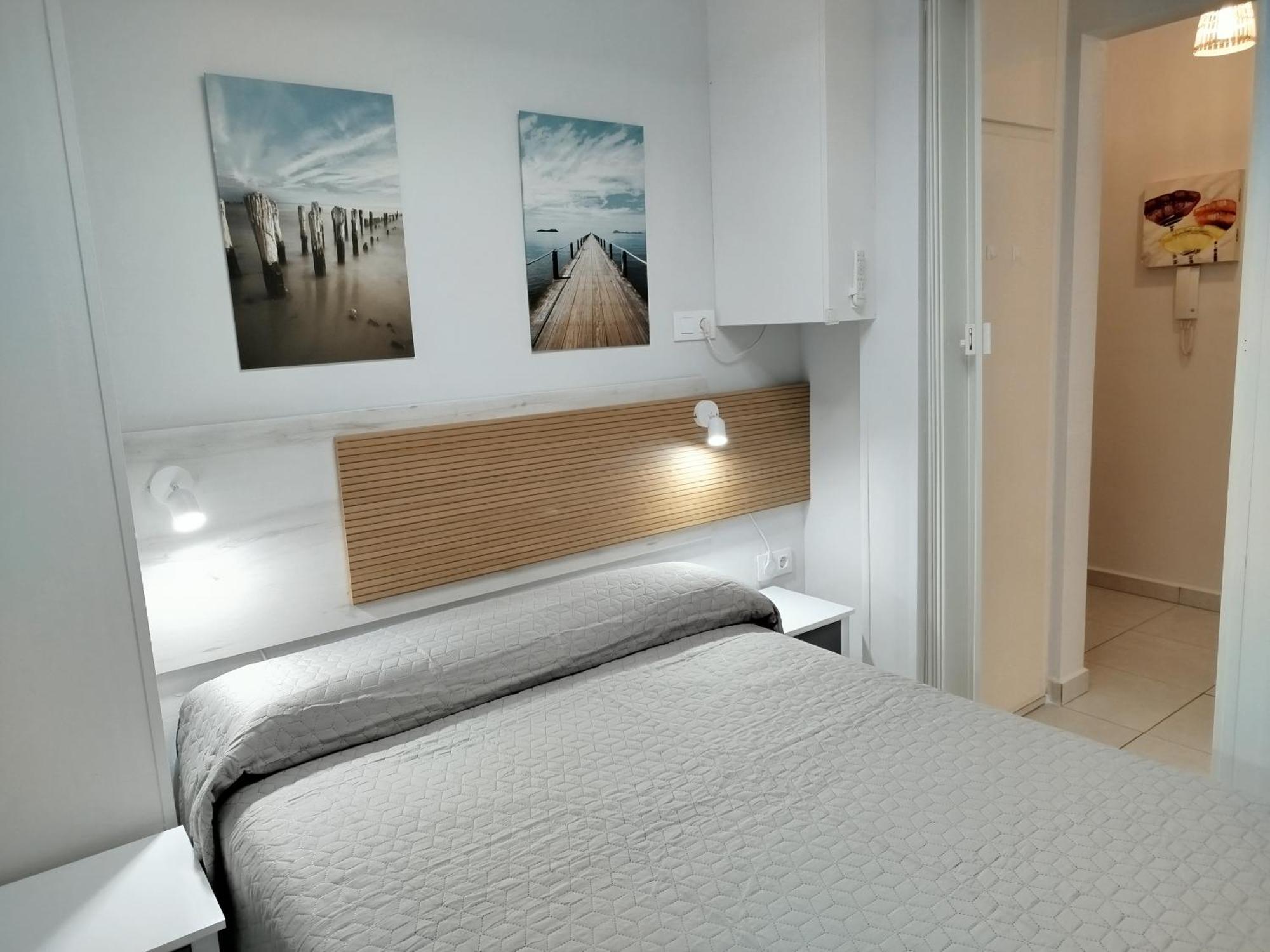Bonito En El Centro De Apartamento *