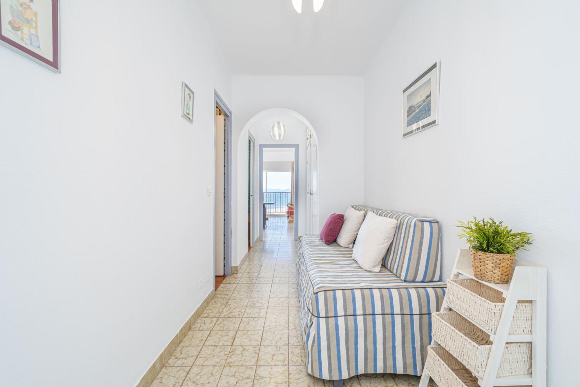Apartamento Basic Comfort Canigó