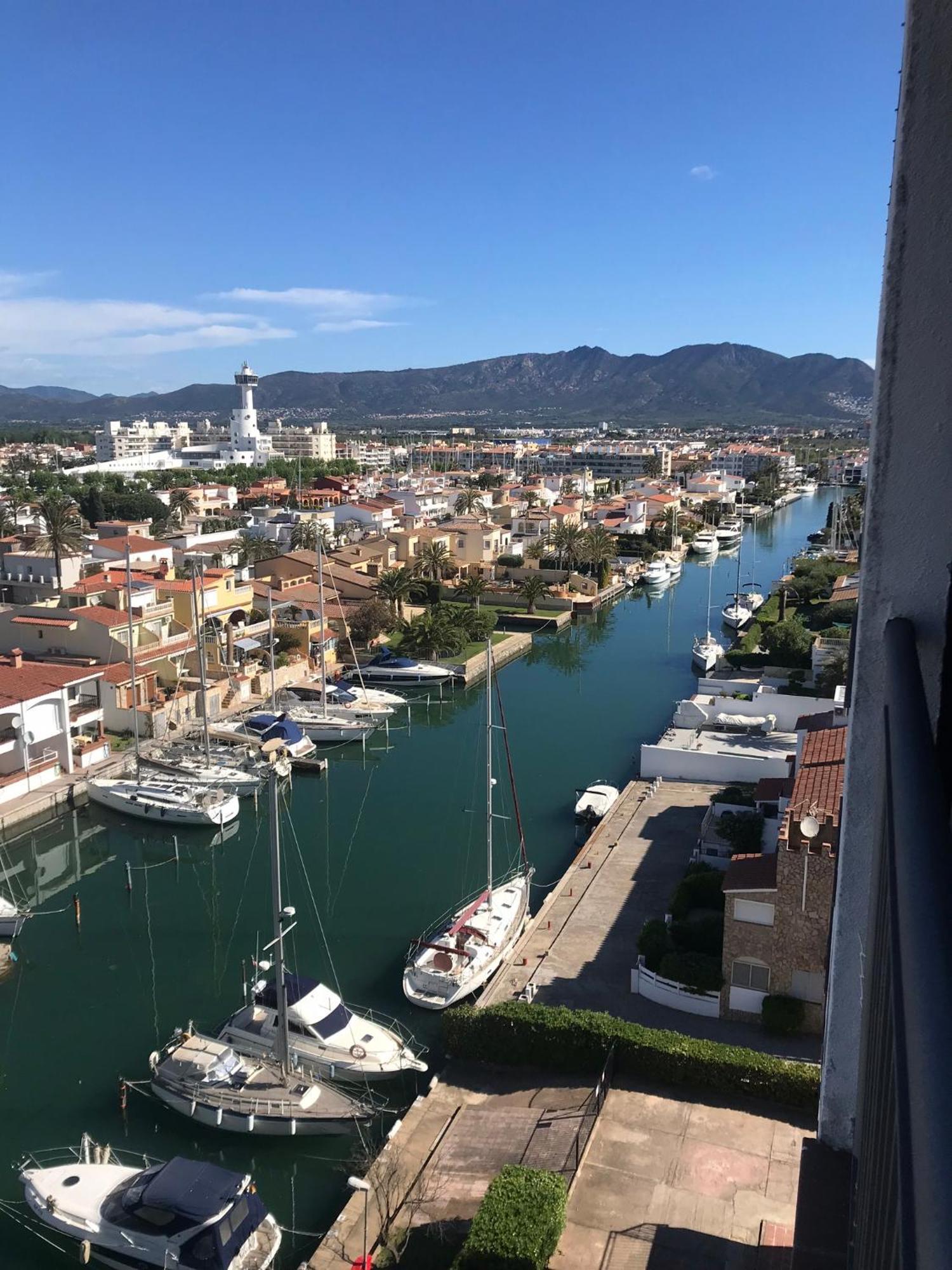Apartment Lux 1er Ligne Mer!grande Terrasse Vue Superbe! Empuriabrava
