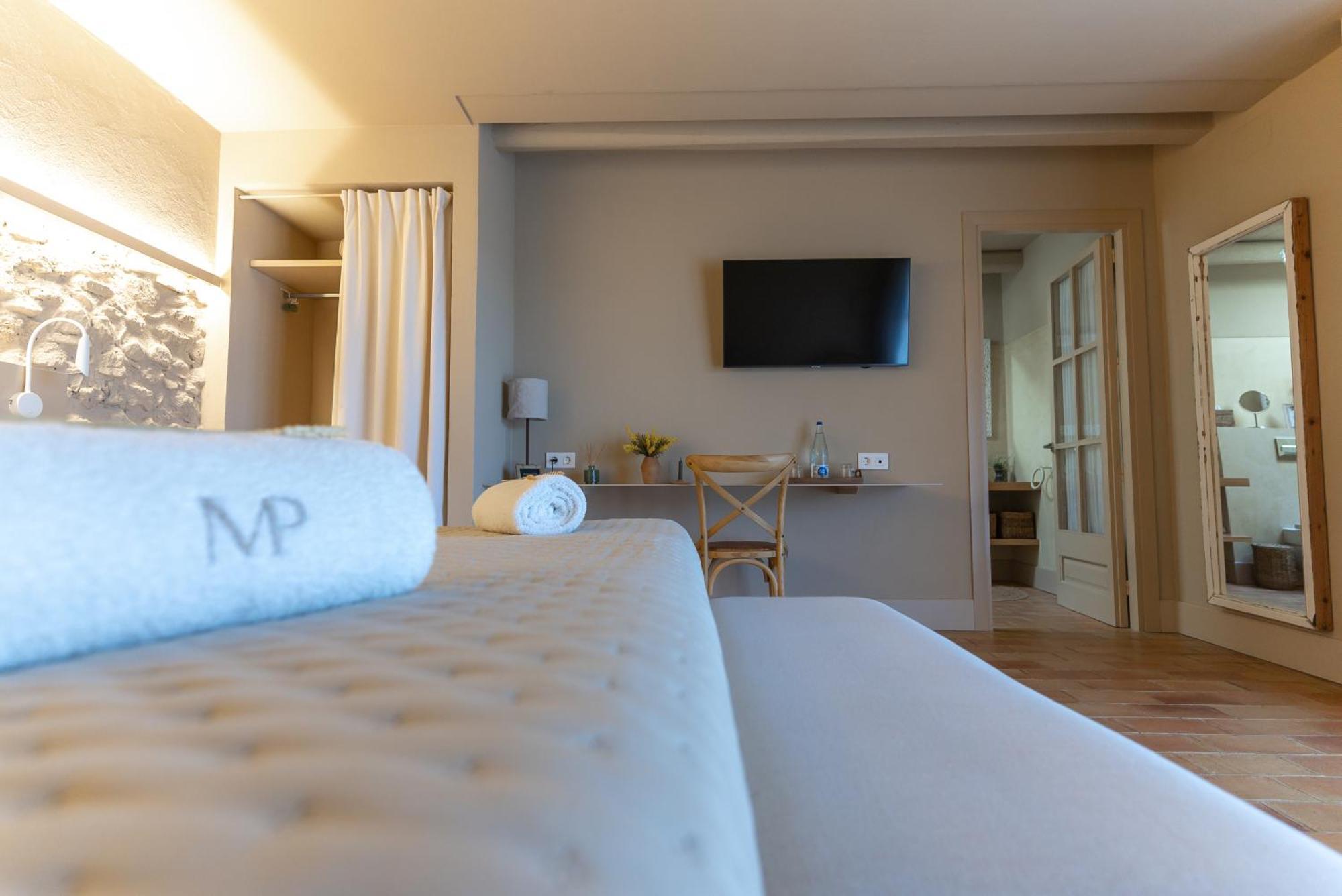 Mas Pla Bed and breakfast *