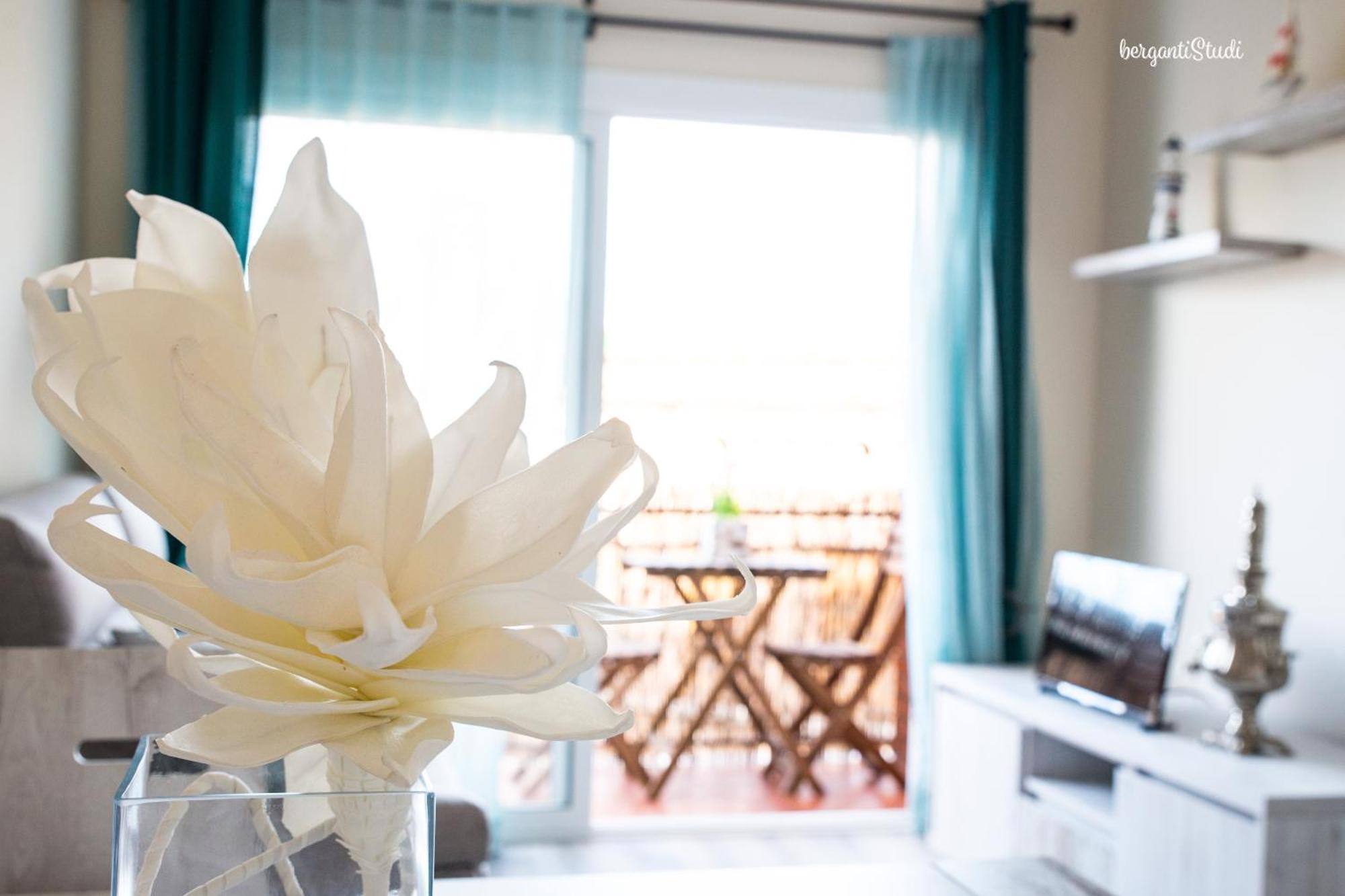 Apartamento Lloguer30 Blaumar Is Family-friendly And Centrally Located *