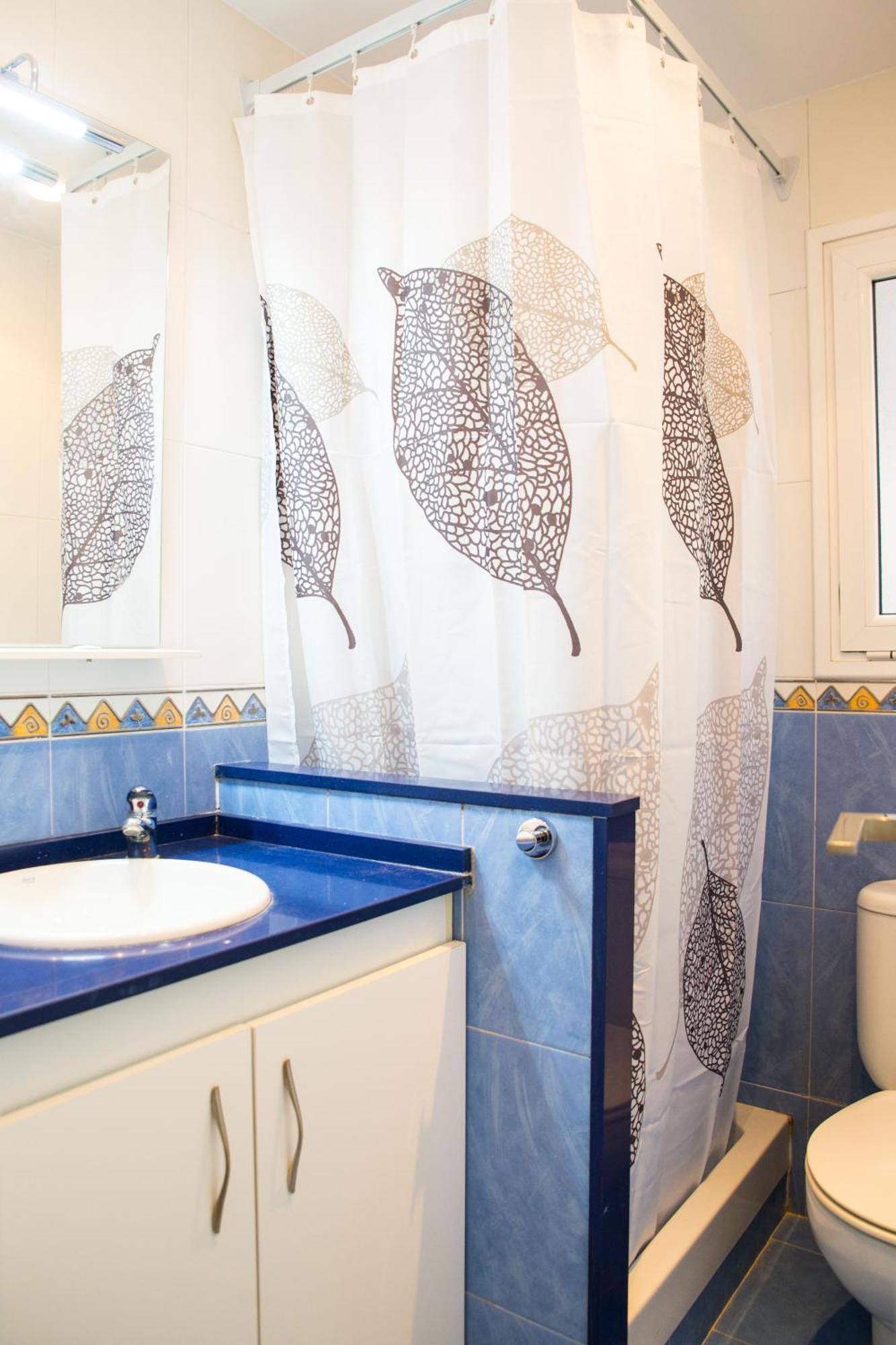 Lloguer30 Blaumar Is Family-friendly And Centrally Located Apartamento Sant Feliu de Guíxols