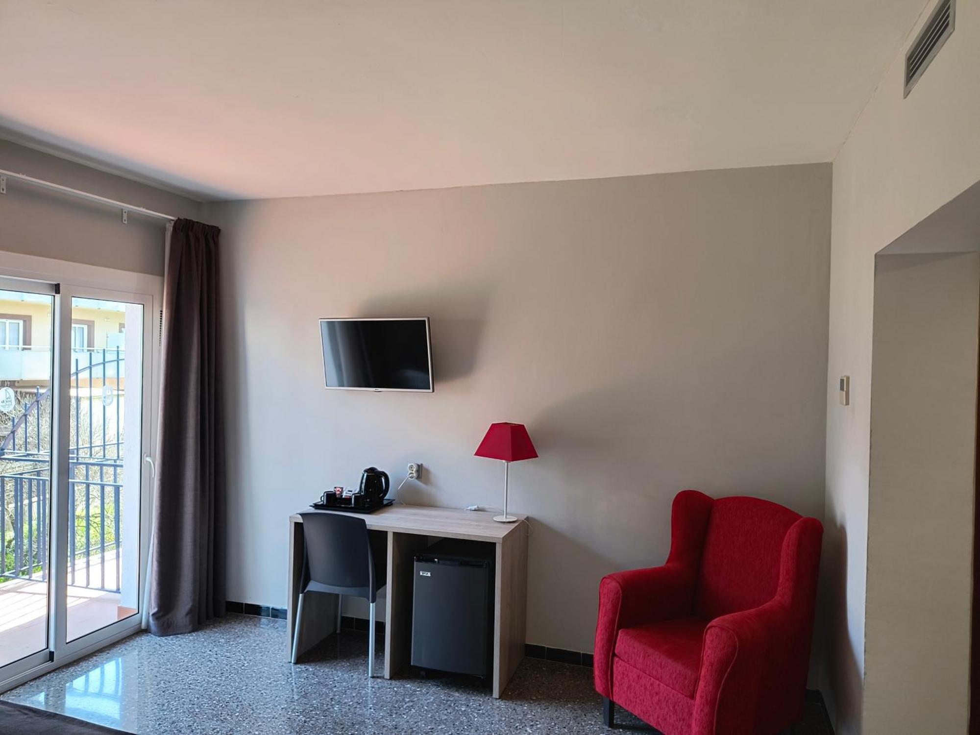 Marblau Tossa Hotel 2*