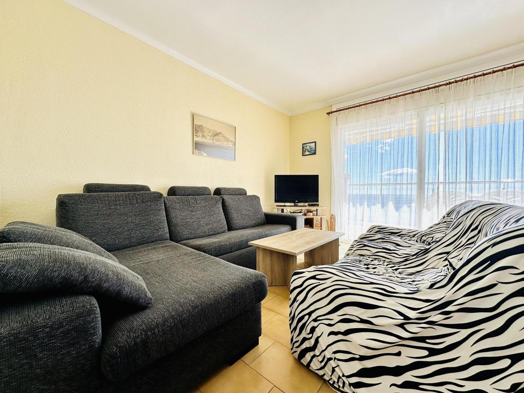 Apartamento 2210 - Mirador Ii 55 Maravillosa Vista Al Mar, Situacion Ideal Practicar Senderismo, A 150m. De La Playa O De Rocas. - Es-258-145 Rosas