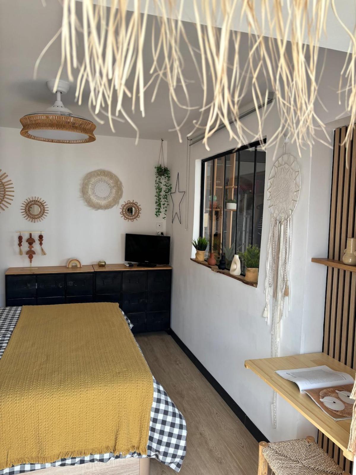 Apartamento L'appart-rosas Boheme Chic, Au Bord De La *