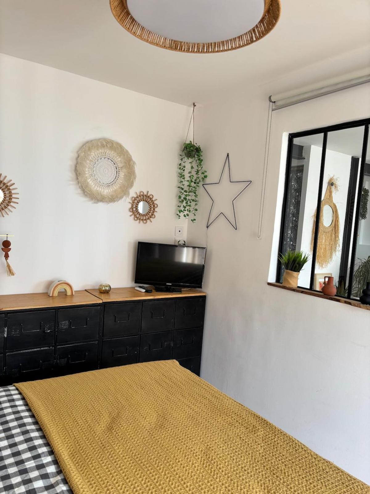 Apartamento L'appart-rosas Boheme Chic, Au Bord De La