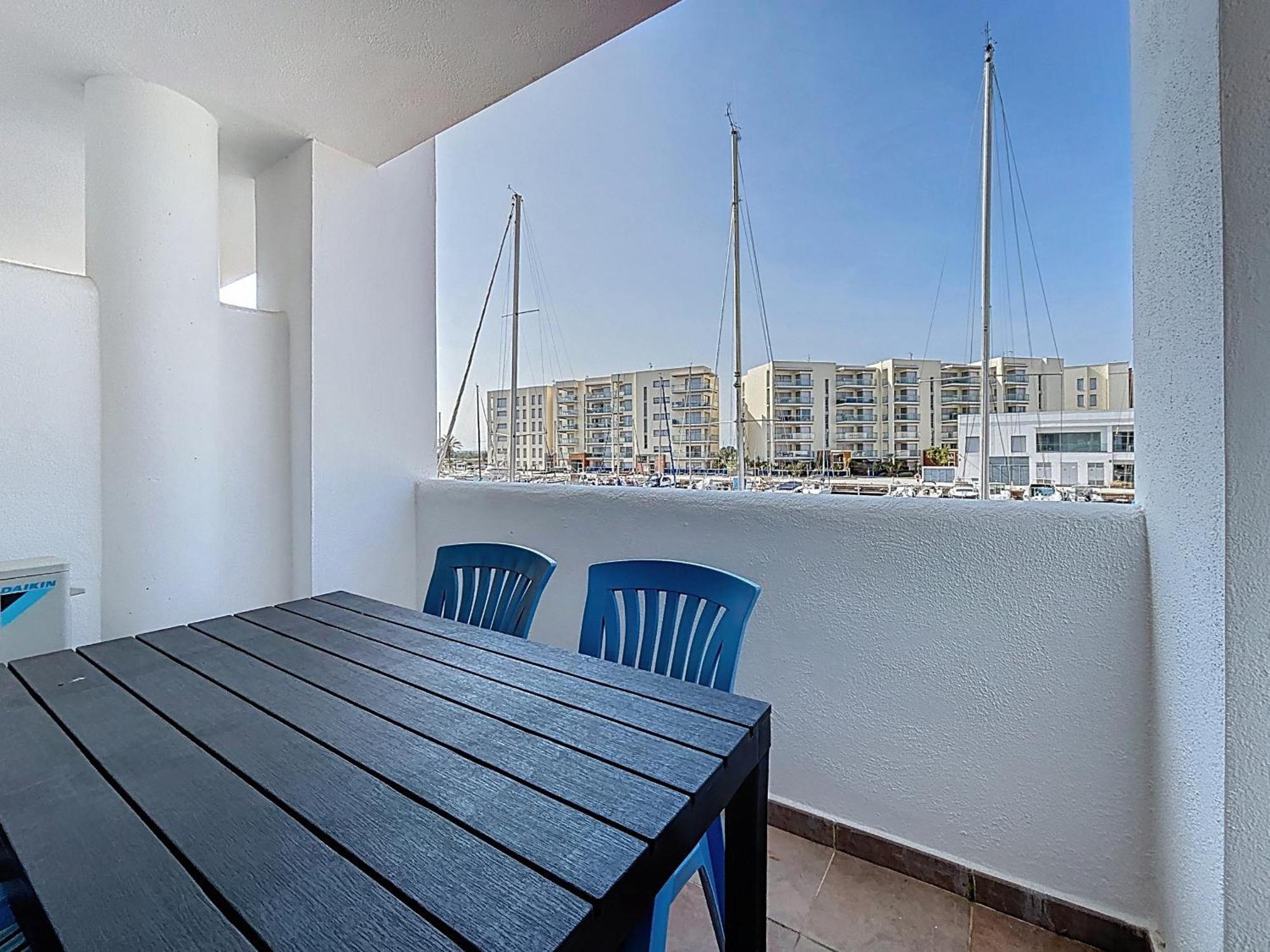 139 Piso Vista Al Canal Y Piscina Apartamento