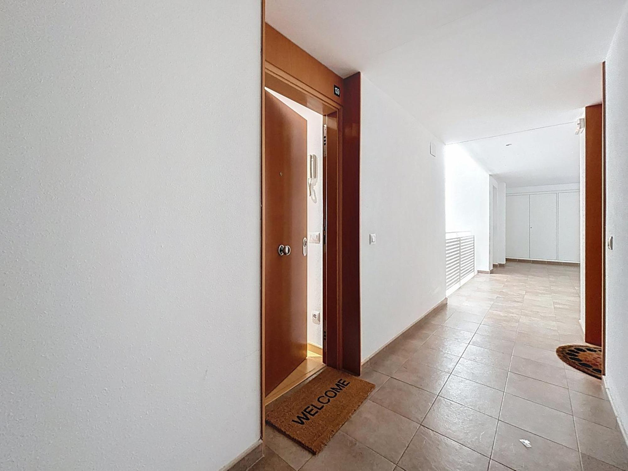139 Piso Vista Al Canal Y Piscina Apartamento