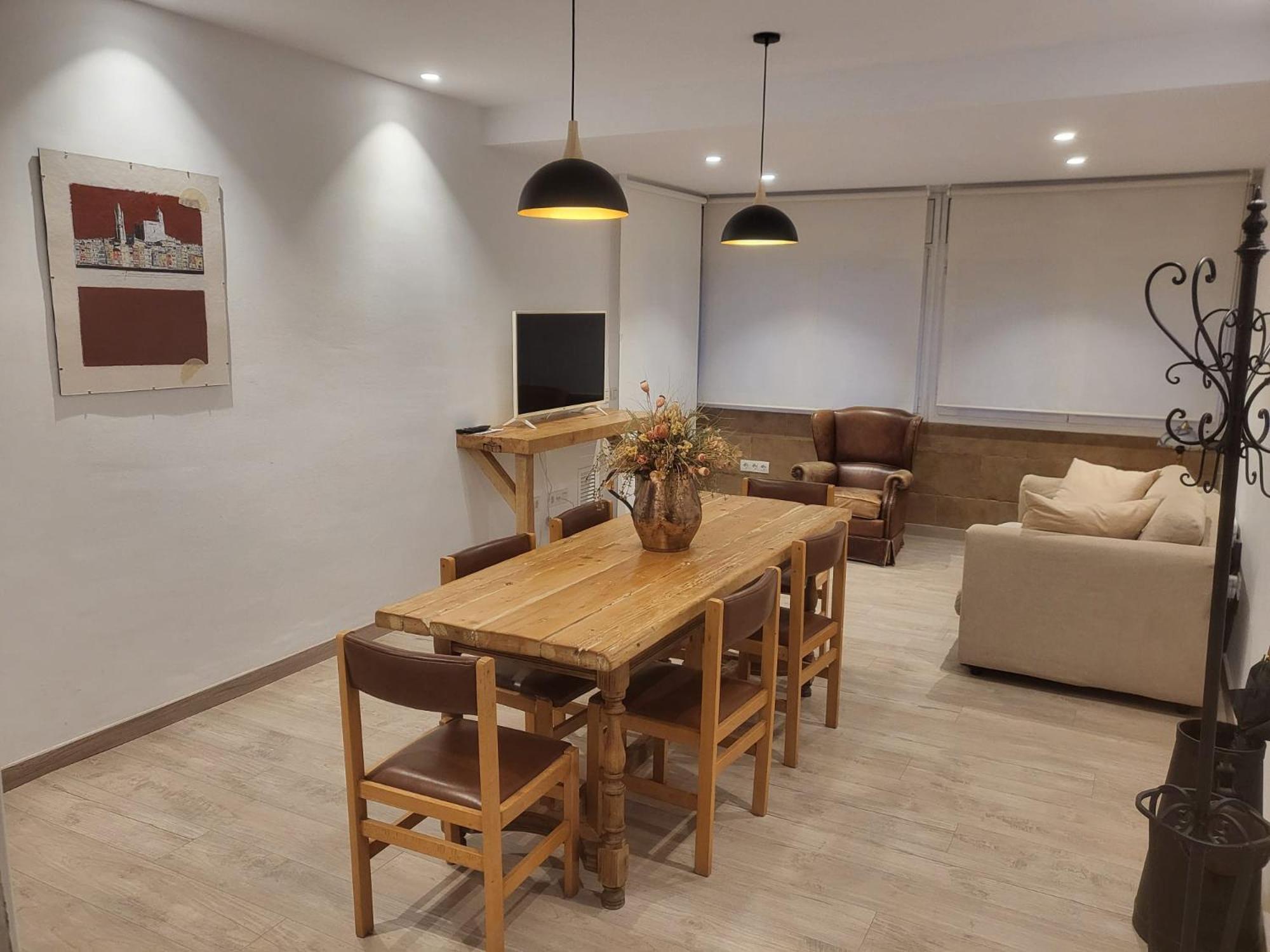 Apartamento Turistic - Piso De 3 *