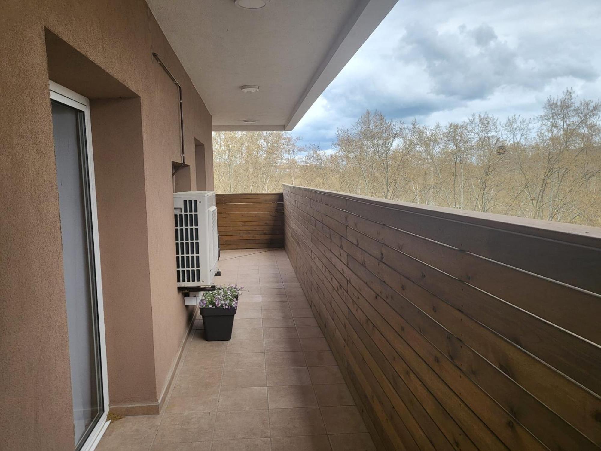 Turistic - Piso De 3 * Gerona