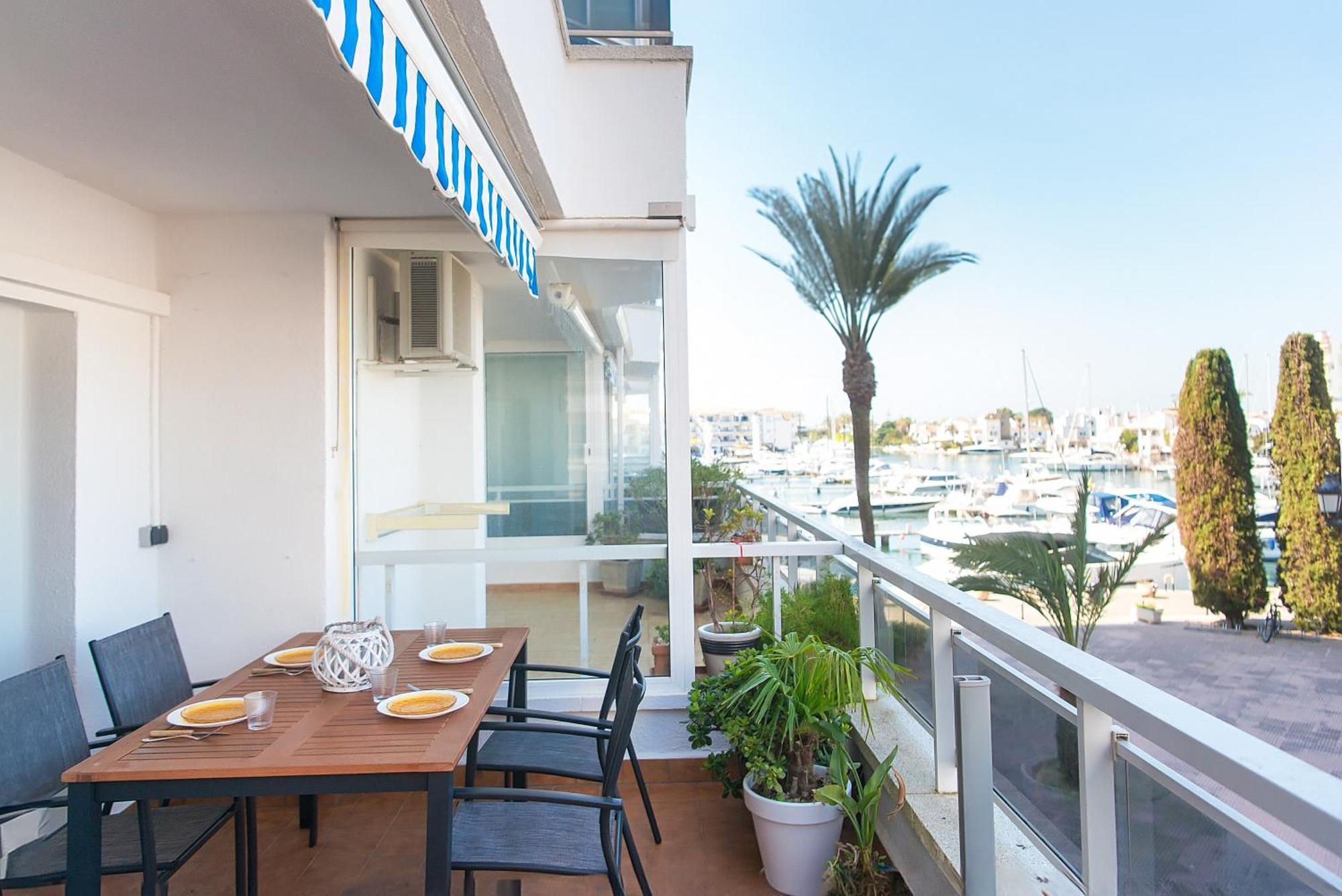 Apartment Welcs 059 Emp Frente Al Canal Con Terraza