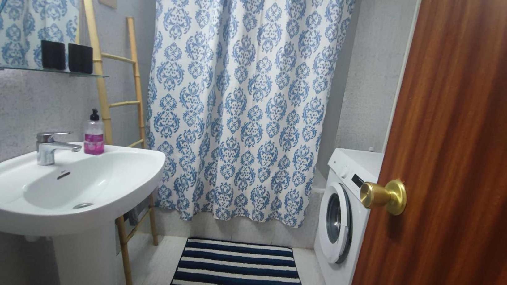Apartamento Mistral Centro De *