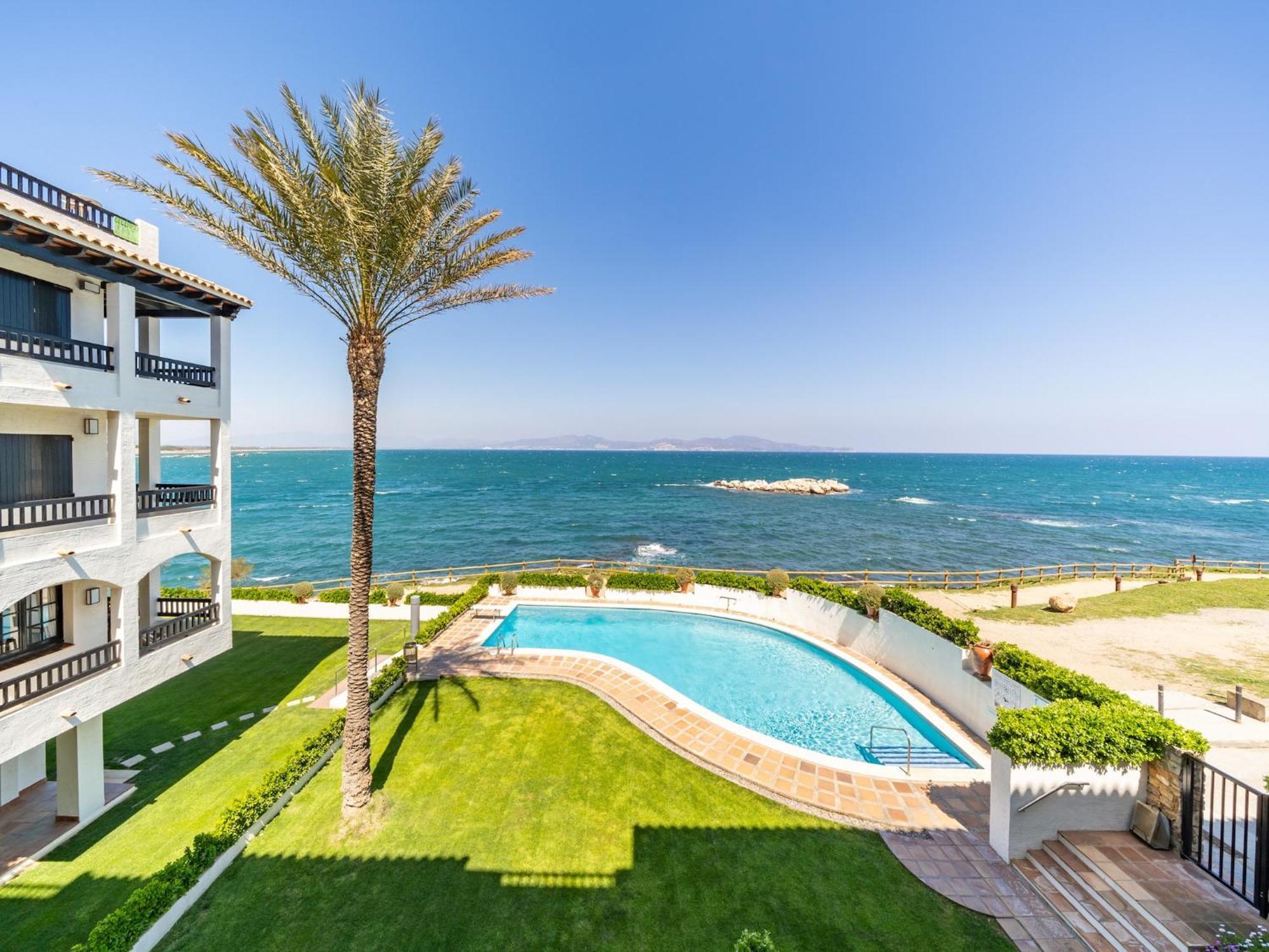 For 4 People In Costa Brava * L'Escala