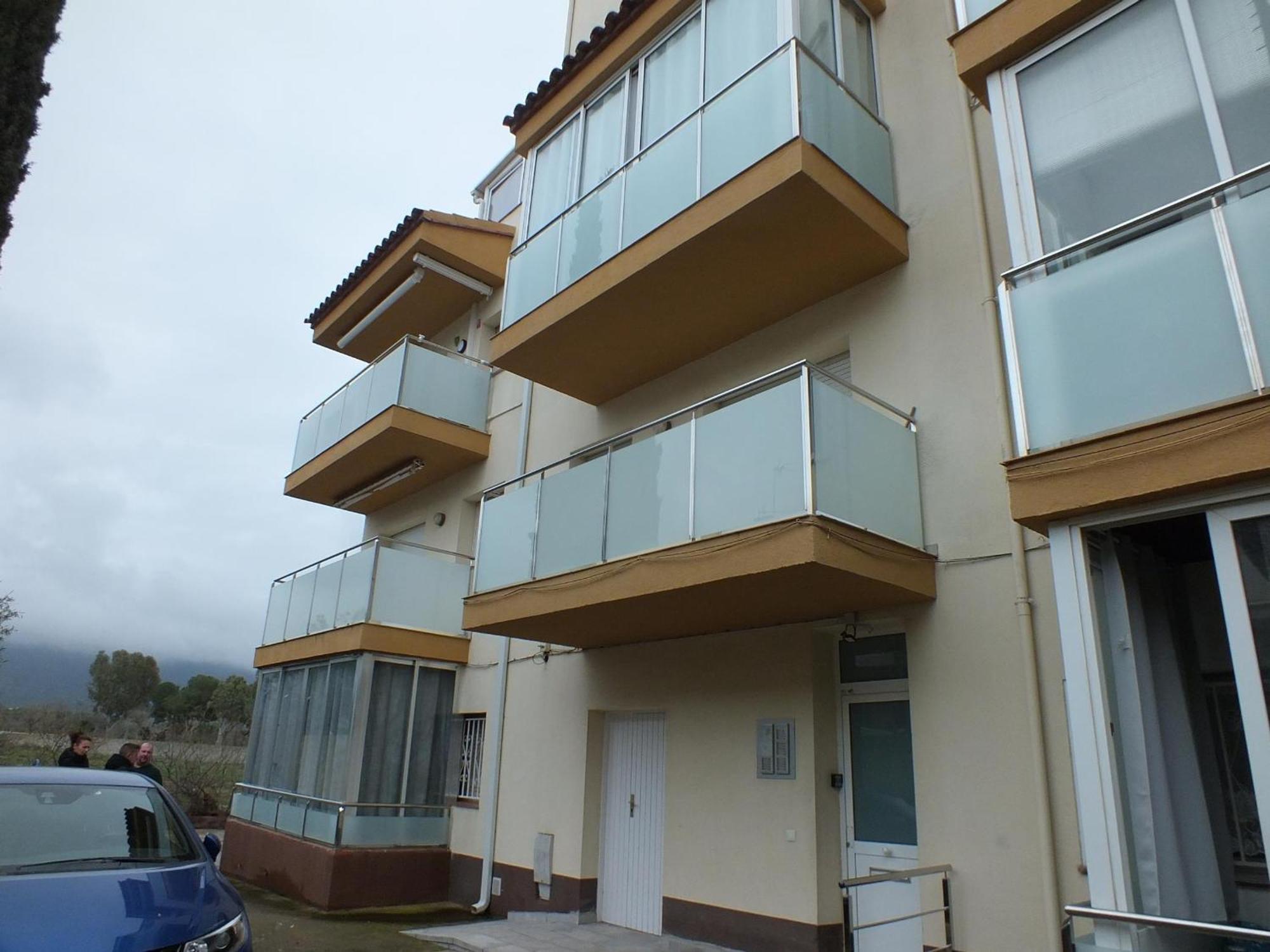 Cerca De La Playa Con Terraza Y Aparcamiento Privado - Es-204-75 Rosas